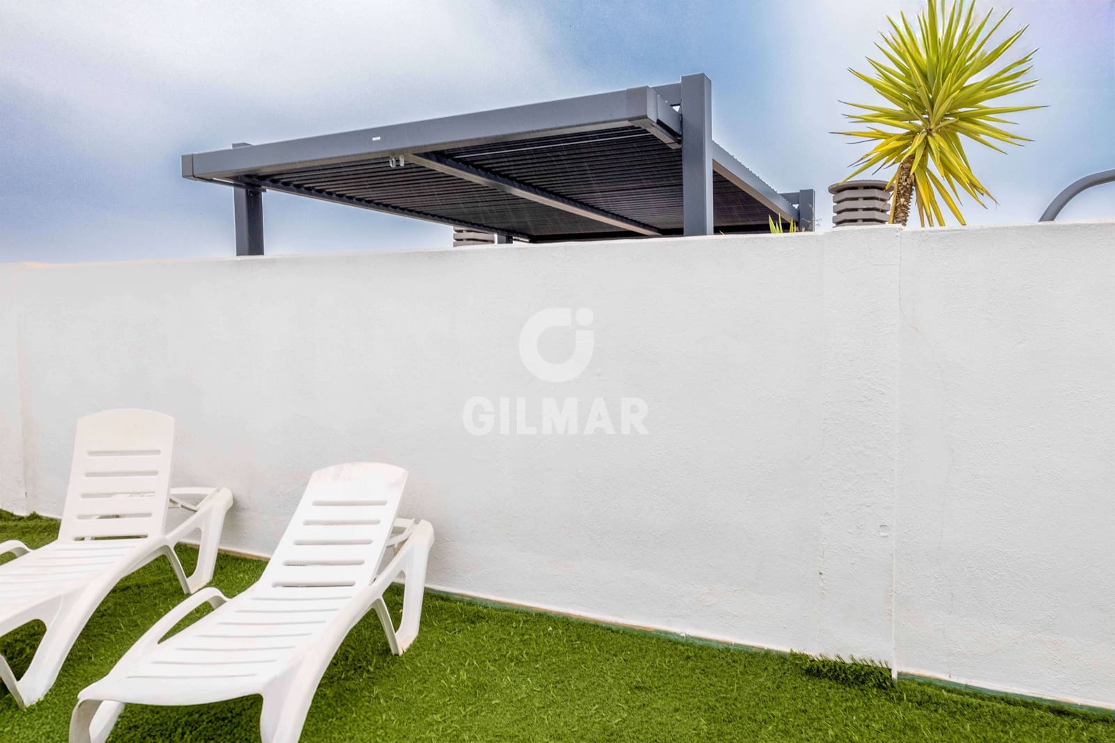 1 slaapkamer Penthouse te koop in Fuengirola met zwembad - € 270.000 (Ref: 9205854)