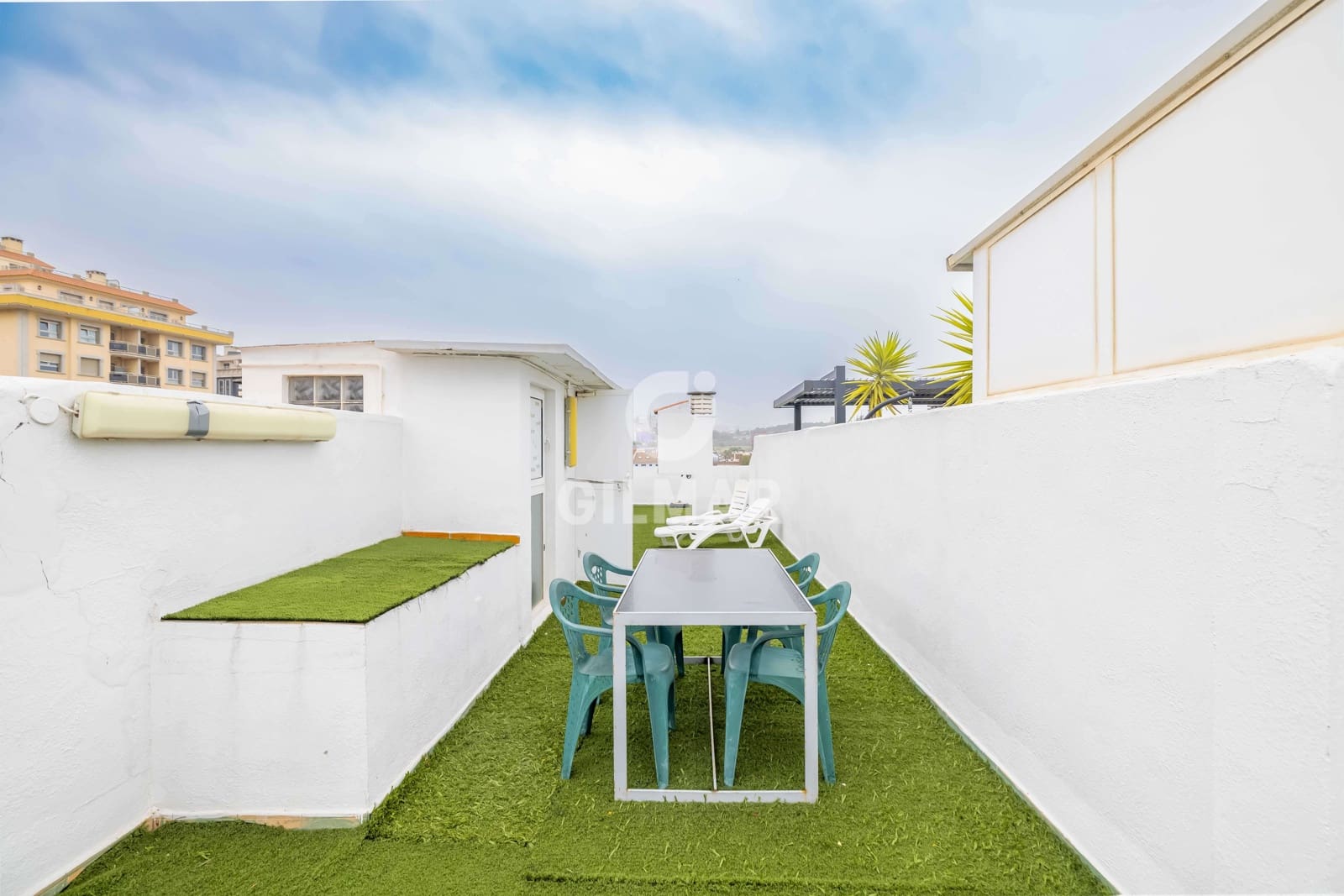 1 slaapkamer Penthouse te koop in Fuengirola met zwembad - € 270.000 (Ref: 9205854)