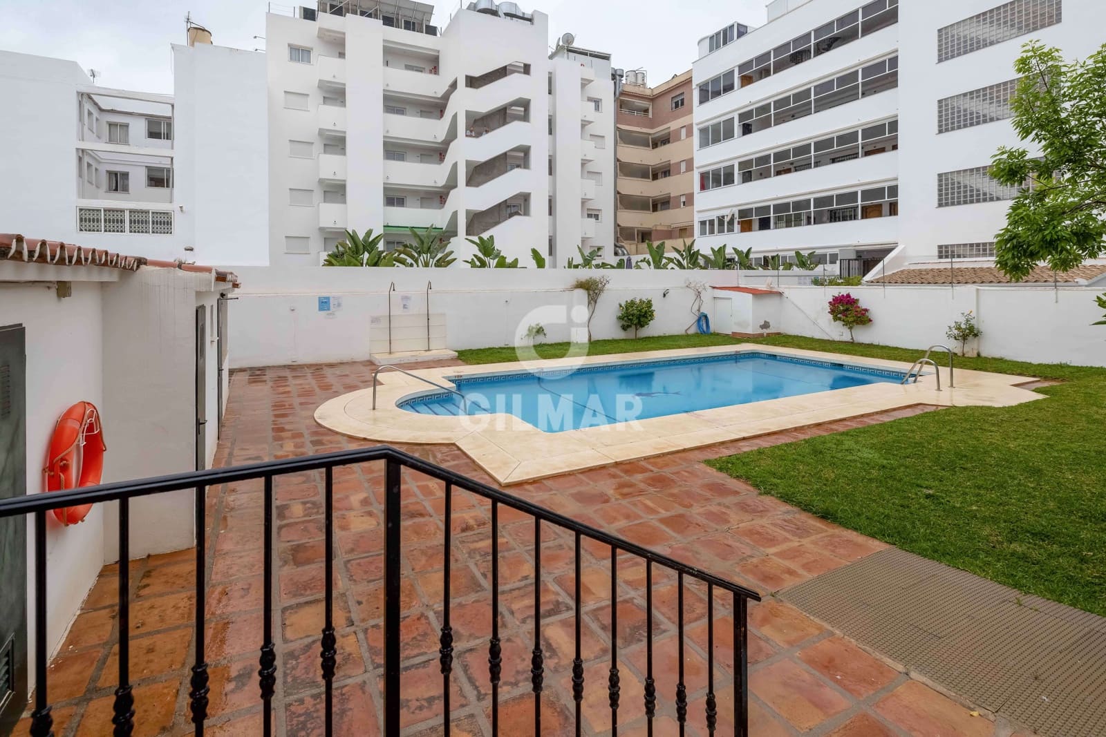 1 slaapkamer Penthouse te koop in Fuengirola met zwembad - € 270.000 (Ref: 9205854)