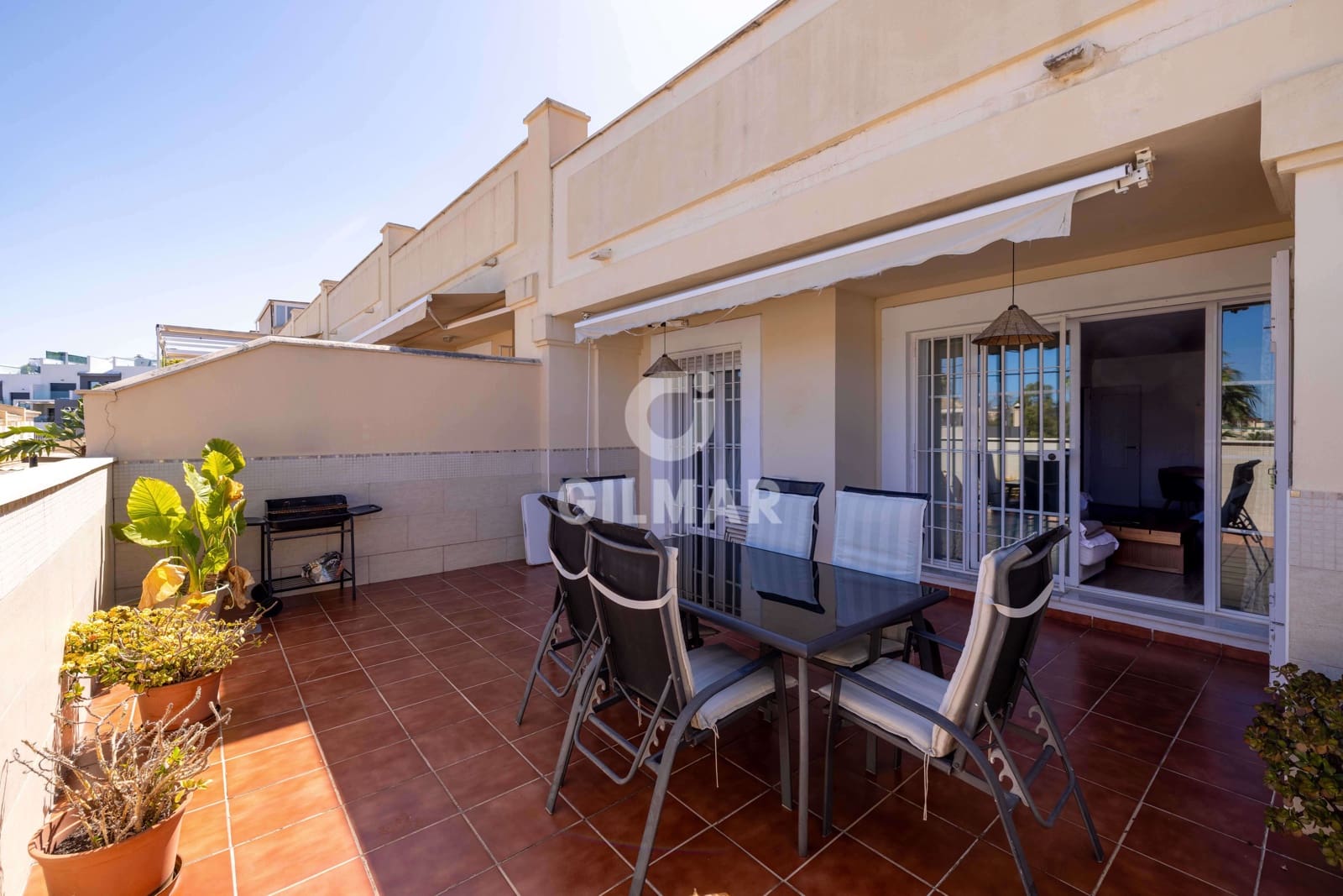4 soveværelse Rækkehus til salg i Torremolinos med swimmingpool garage - € 679.000 (Ref: 9205855)
