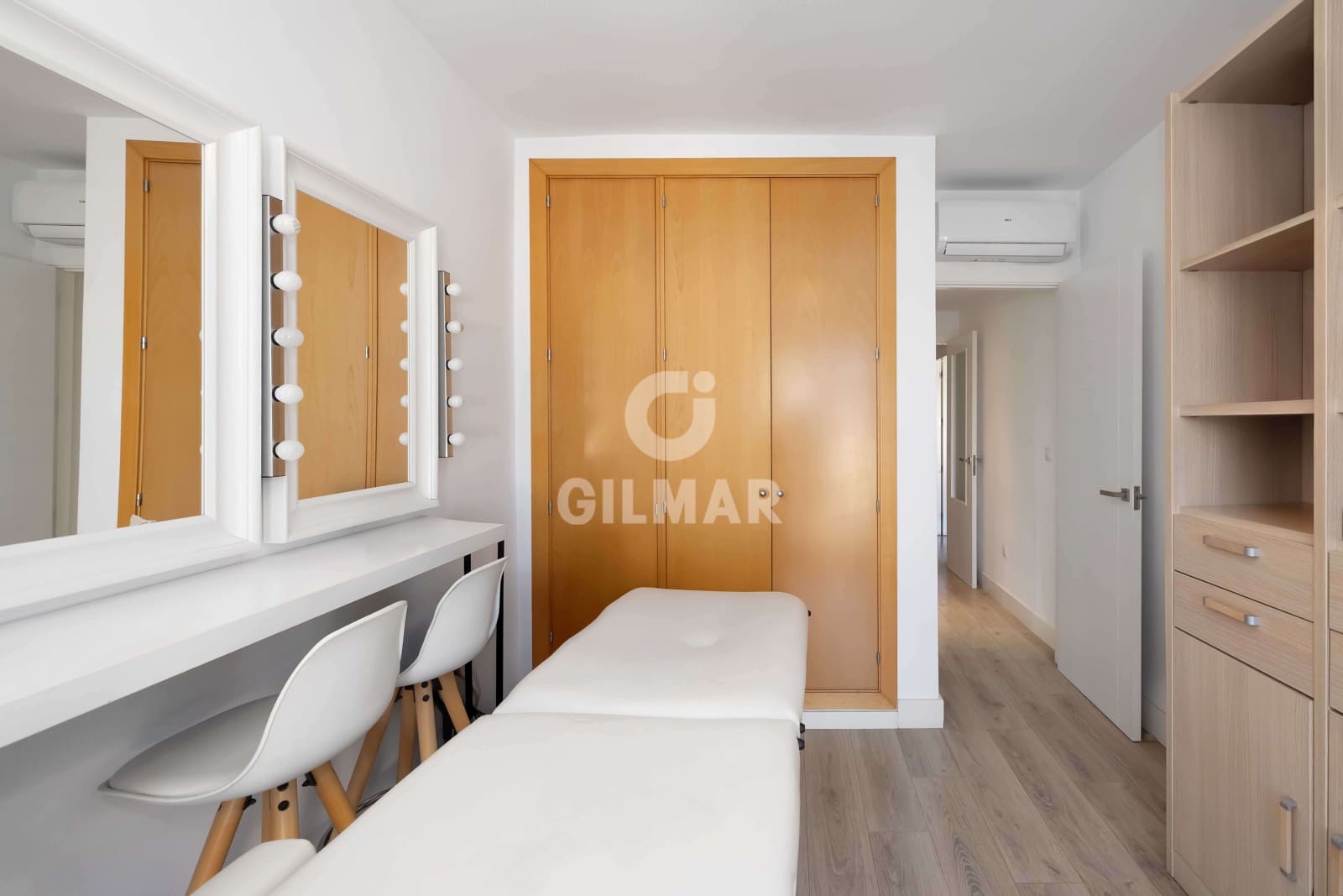 4 soveværelse Rækkehus til salg i Torremolinos med swimmingpool garage - € 679.000 (Ref: 9205855)