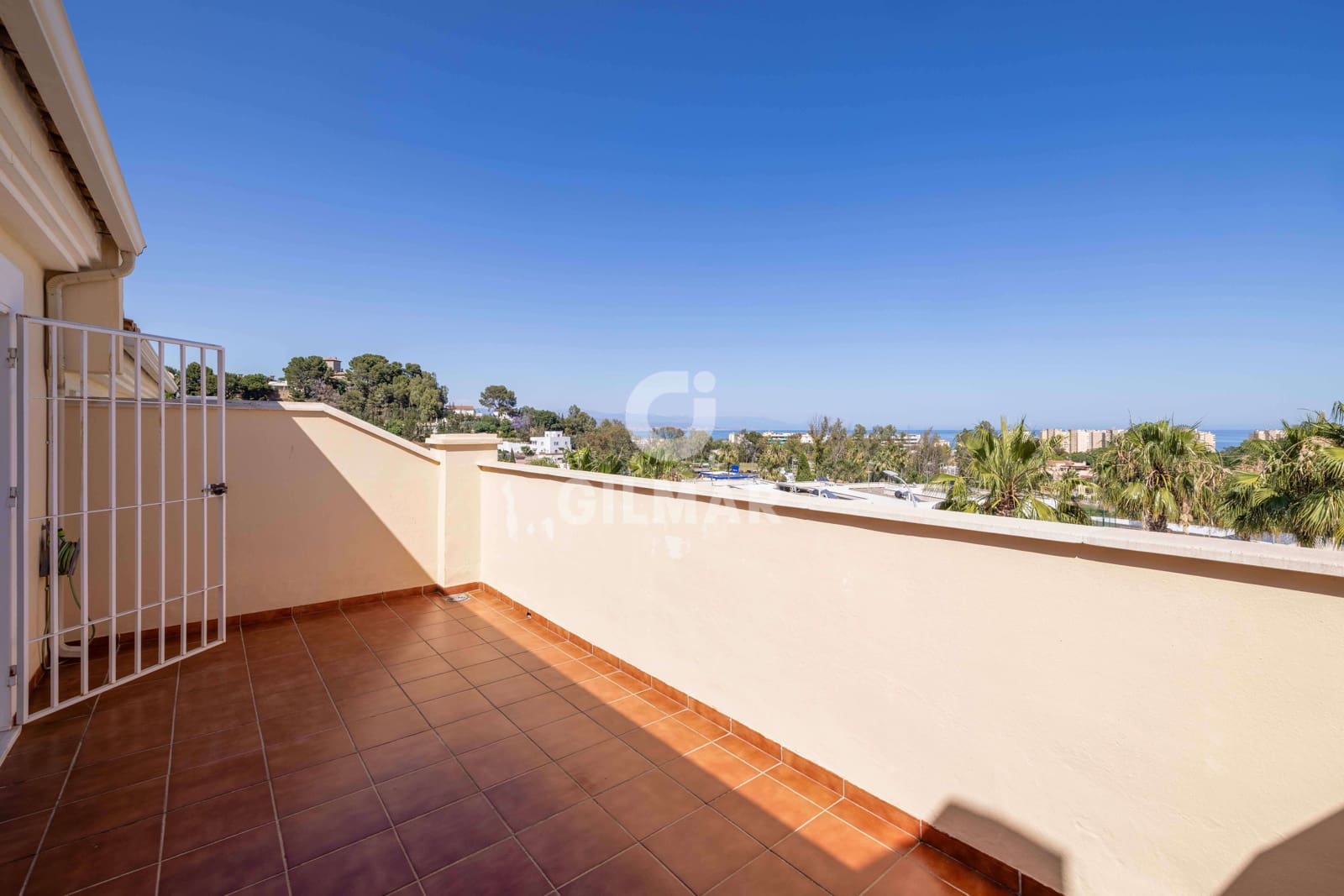 4 soveværelse Rækkehus til salg i Torremolinos med swimmingpool garage - € 679.000 (Ref: 9205855)