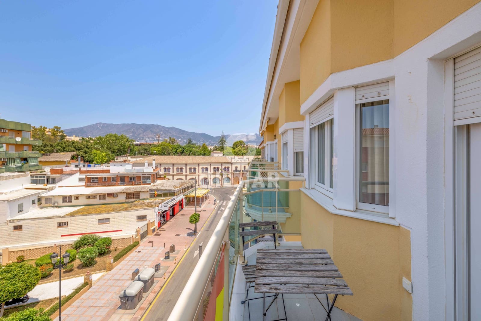 3 soveværelse Penthouse til salg i Fuengirola med garage - € 475.000 (Ref: 9205857)