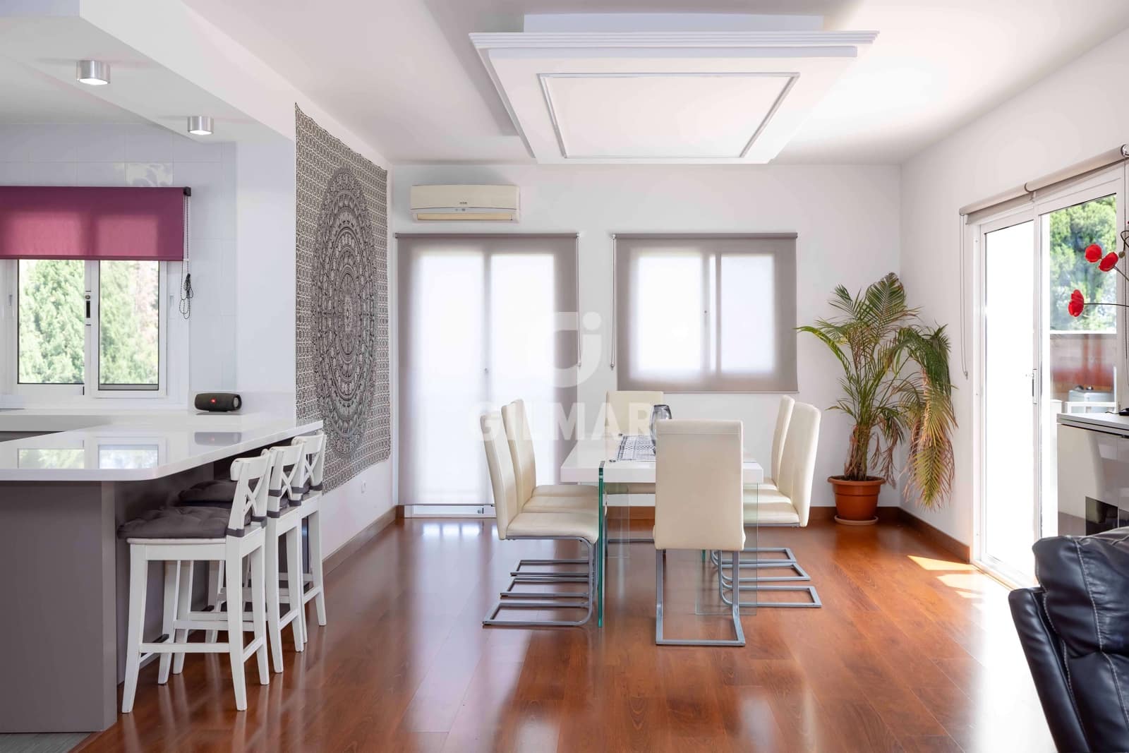 5 bedroom Villa for sale in Torremolinos with pool garage - € 990,000 (Ref: 9205858)