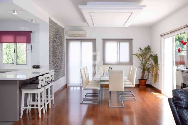 5 soverom Villa til salgs i Torremolinos med svømmebasseng garasje - € 990 000 (Ref: 9205858)