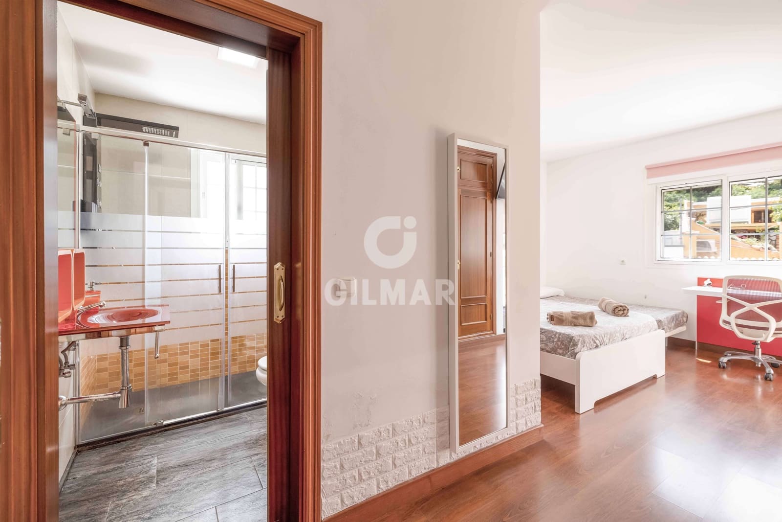 5 bedroom Villa for sale in Torremolinos with pool garage - € 990,000 (Ref: 9205858)