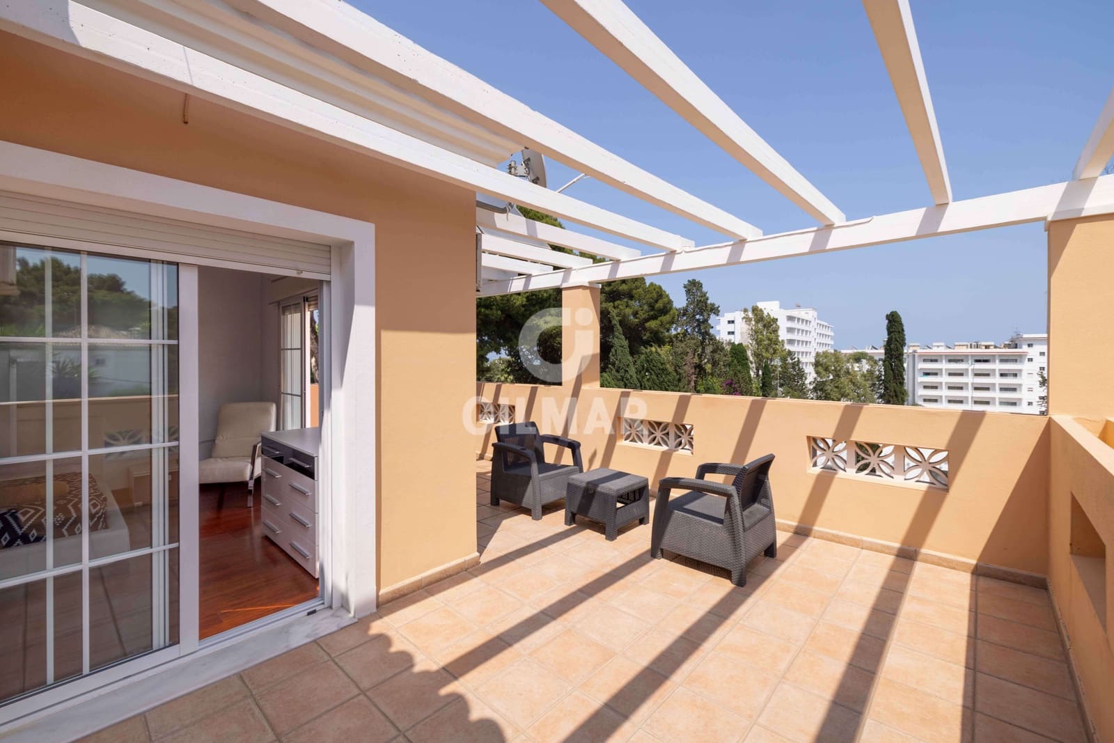 5 bedroom Villa for sale in Torremolinos with pool garage - € 990,000 (Ref: 9205858)