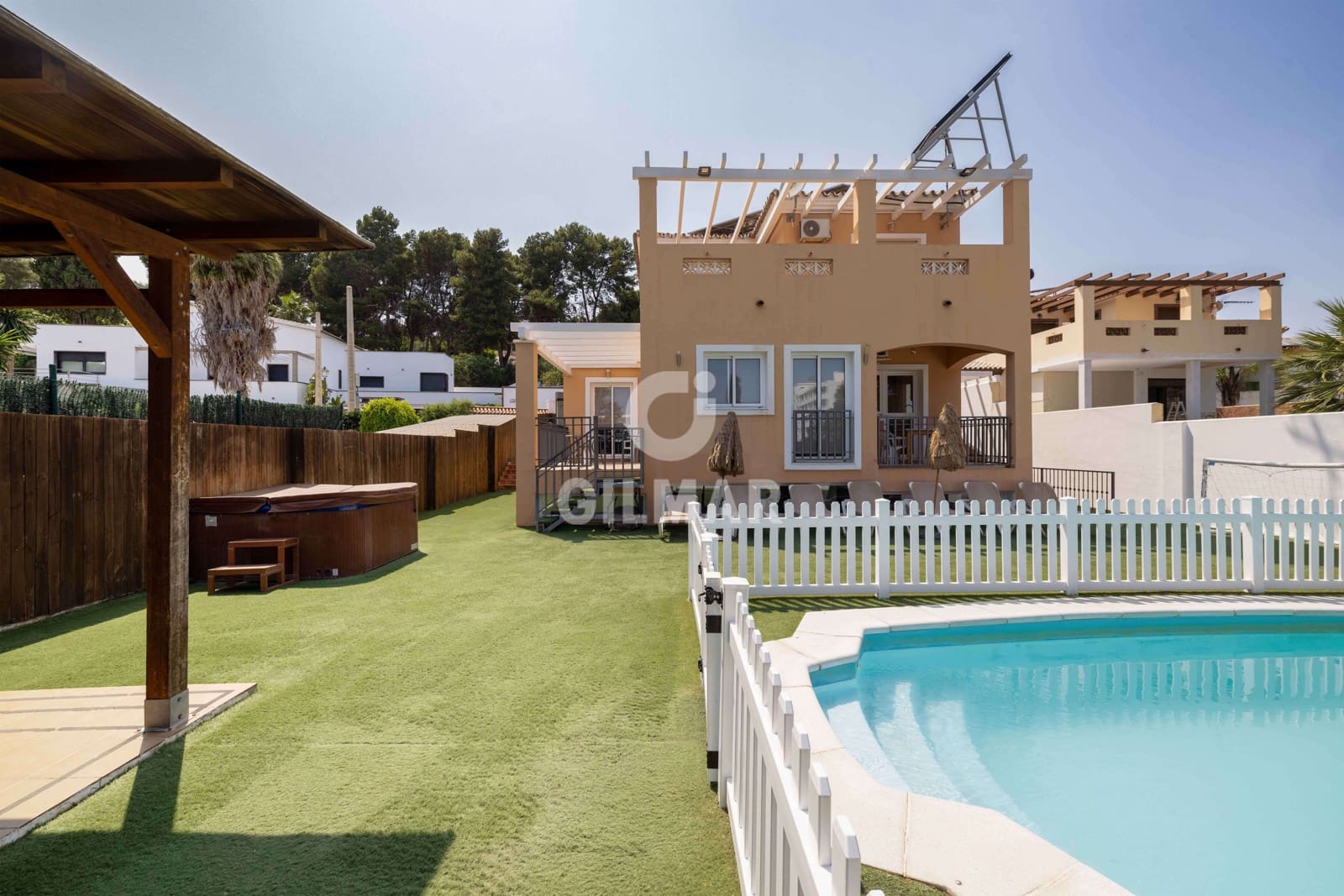 5 bedroom Villa for sale in Torremolinos with pool garage - € 990,000 (Ref: 9205858)