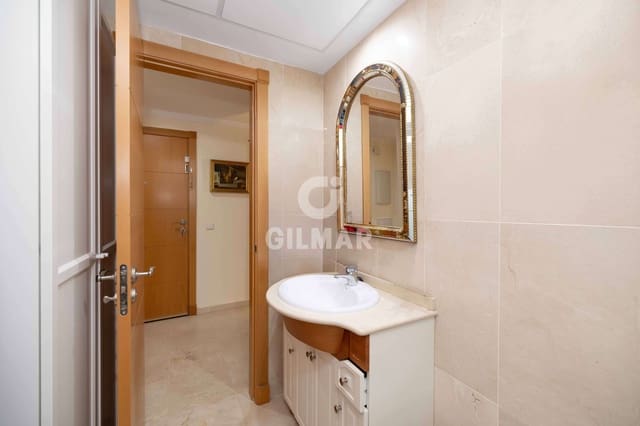 1 quarto Apartamento para venda em Benalmadena Costa, Benalmádena com piscina garagem - 249 000 € (Ref: 9205859)