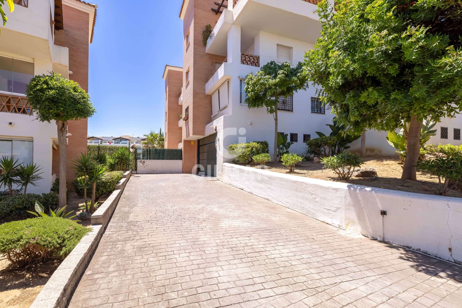 1 soverom Leilighet til salgs i Benalmadena Costa med svømmebasseng garasje - € 249 000 (Ref: 9205859)