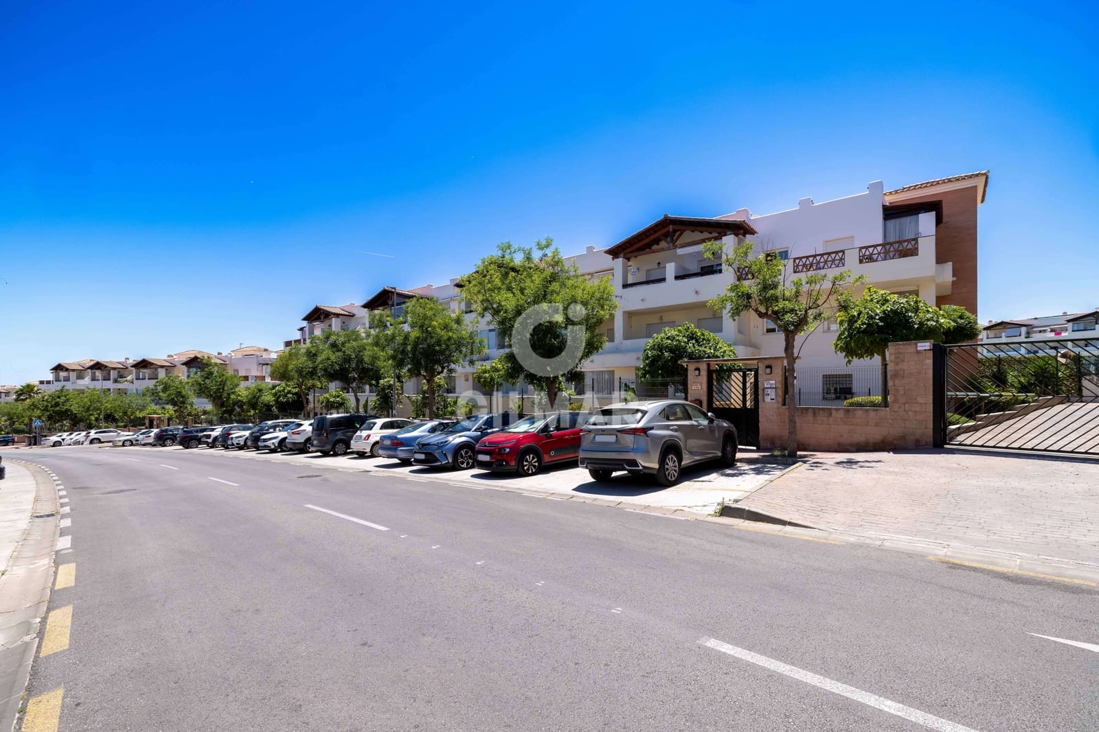 1 soverom Leilighet til salgs i Benalmadena Costa med svømmebasseng garasje - € 249 000 (Ref: 9205859)