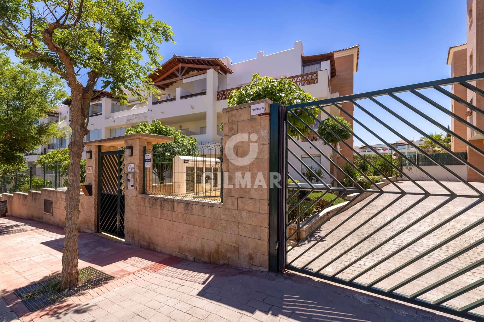 1 soverom Leilighet til salgs i Benalmadena Costa med svømmebasseng garasje - € 249 000 (Ref: 9205859)