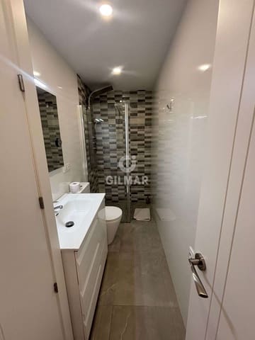 Piso de 2 habitaciones en Fuengirola en venta - 360.000 € (Ref: 9205860)