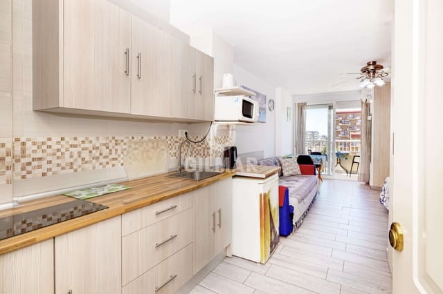 Studio til salg i Benalmadena Costa, Benalmádena med swimmingpool - € 179.000 (Ref: 9205861)