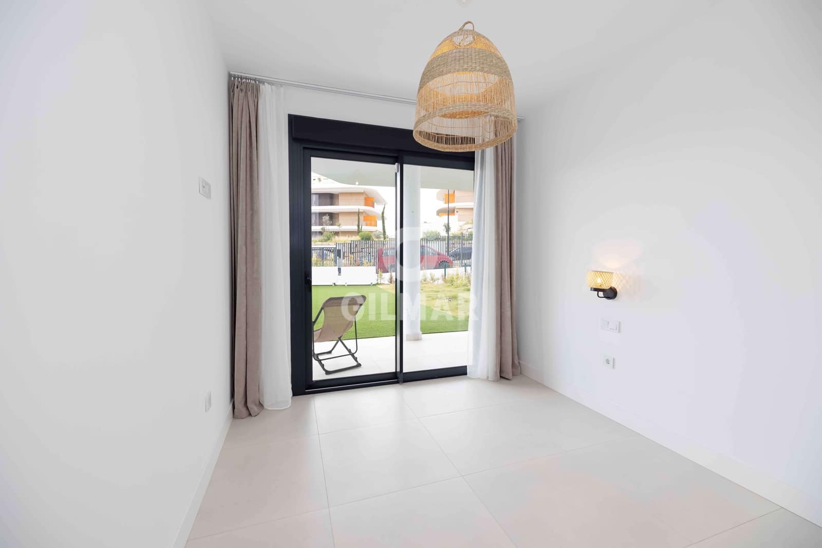 2 bedroom Flat for sale in Fuengirola with pool garage - € 649,000 (Ref: 9205862)