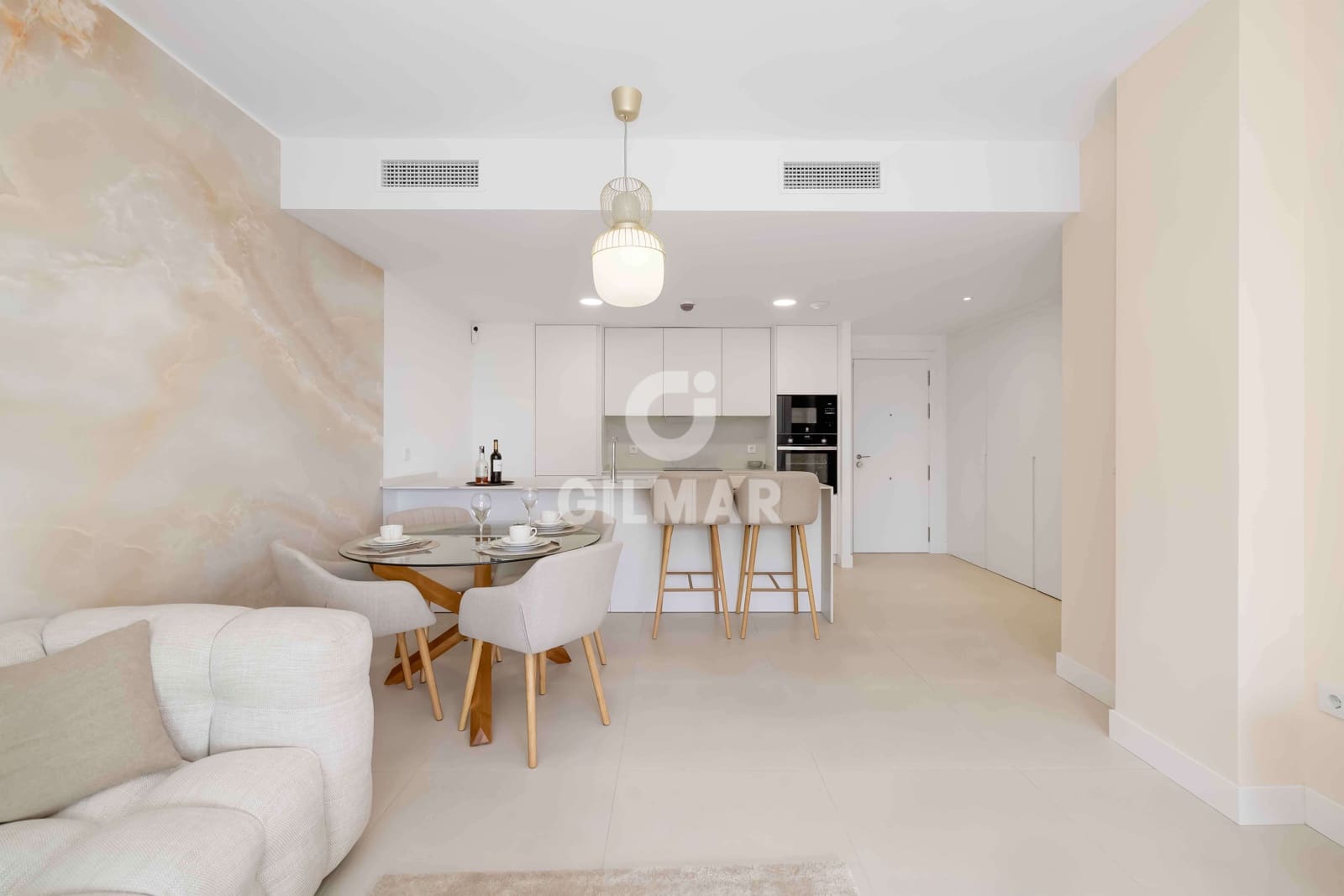 2 bedroom Flat for sale in Fuengirola with pool garage - € 649,000 (Ref: 9205862)