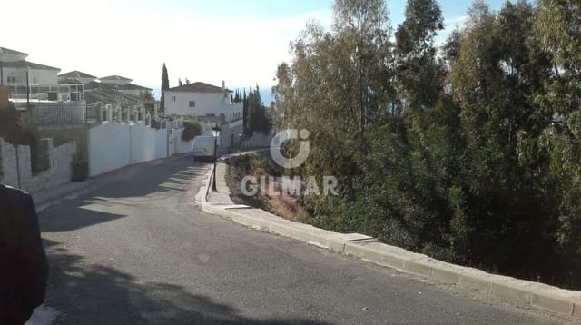 Building Plot for sale in Benalmadena Costa, Benalmádena - € 1,147,000 (Ref: 9205864)