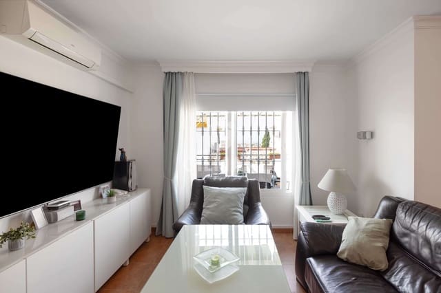 3 soveværelse Rækkehus til salg i Benalmadena Costa, Benalmádena med swimmingpool garage - € 466.500 (Ref: 9205866)