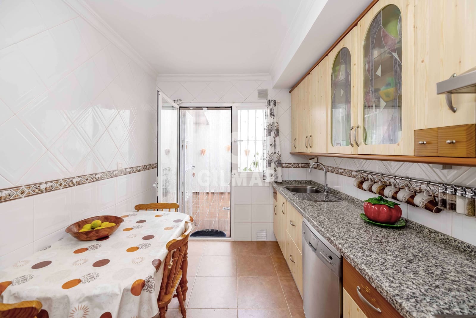 3 soverom Rekkehus til salgs i Benalmadena Costa med svømmebasseng garasje - € 466 500 (Ref: 9205866)