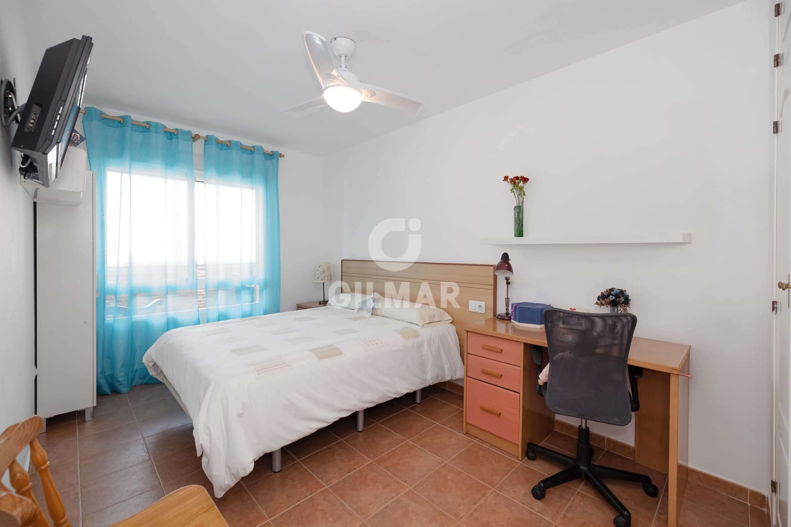 3 soverom Rekkehus til salgs i Benalmadena Costa med svømmebasseng garasje - € 466 500 (Ref: 9205866)