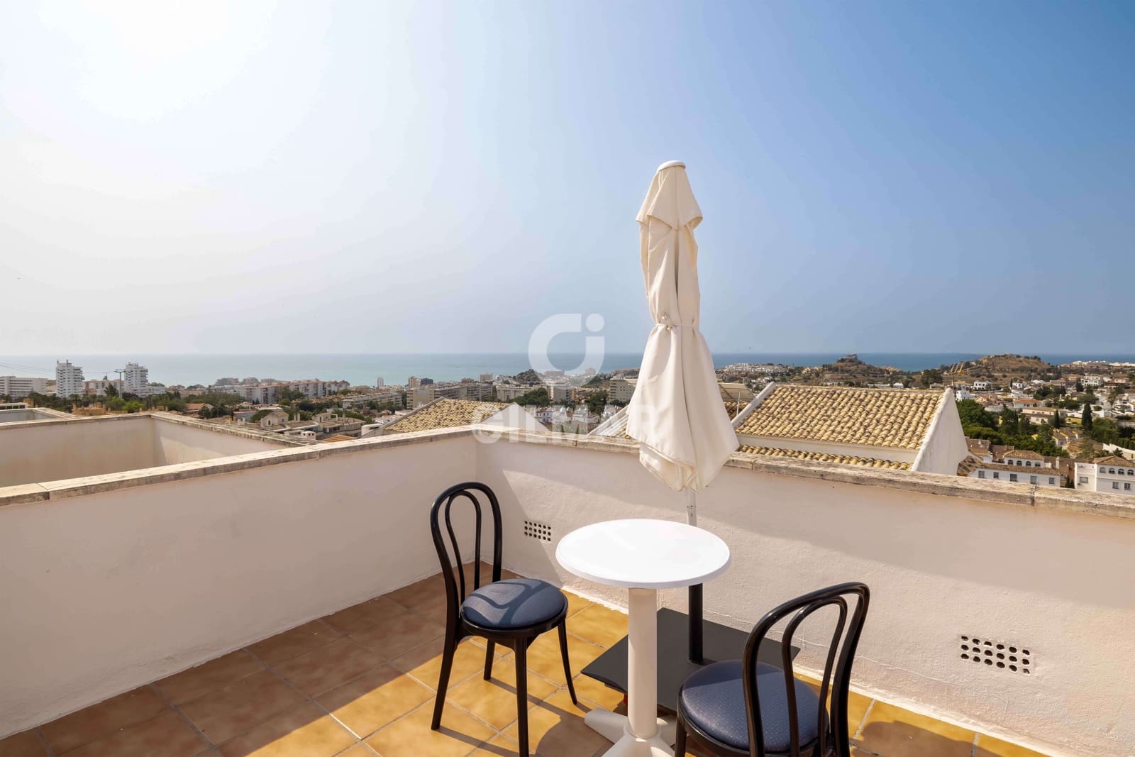 3 soverom Rekkehus til salgs i Benalmadena Costa med svømmebasseng garasje - € 466 500 (Ref: 9205866)