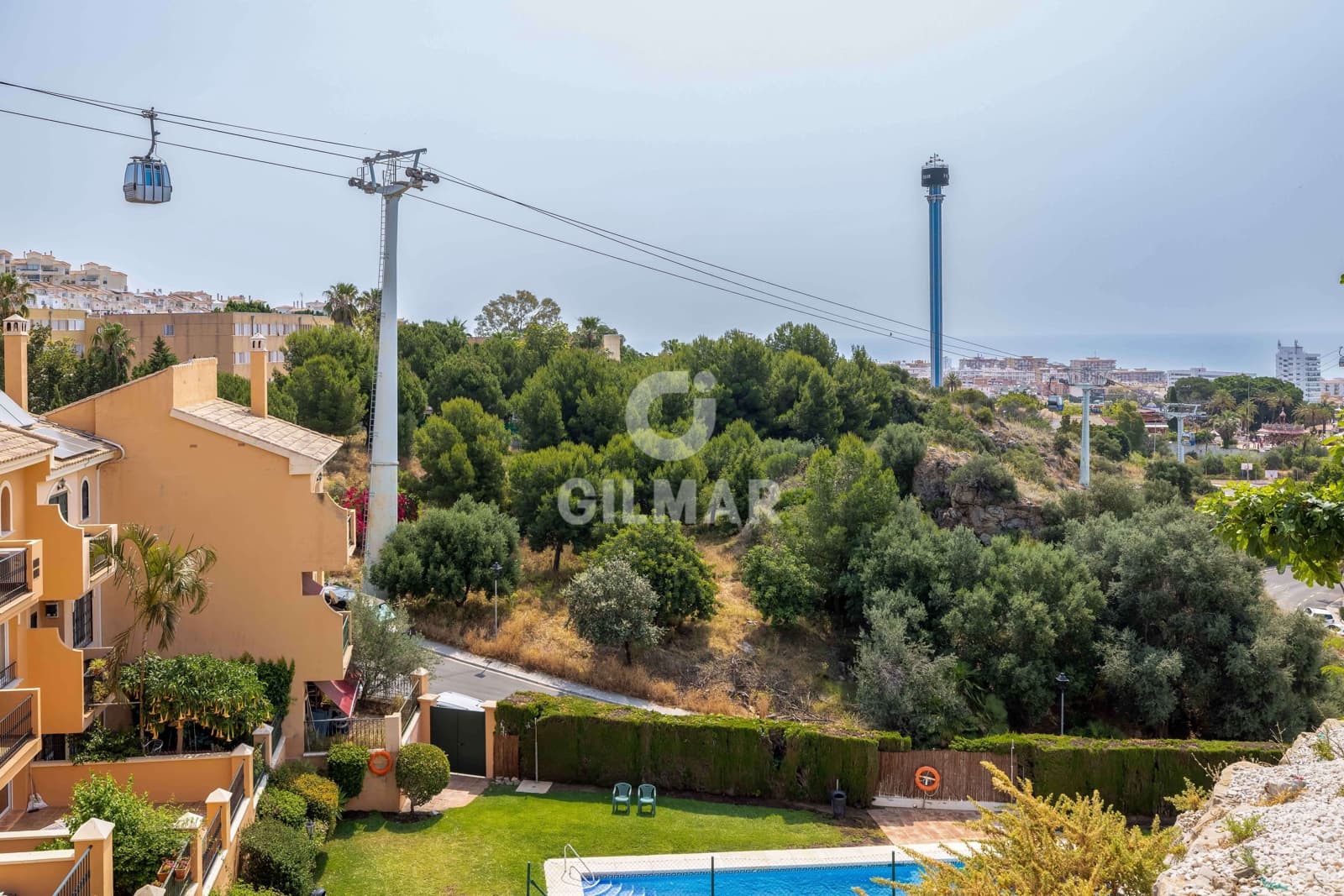 3 soverom Rekkehus til salgs i Benalmadena Costa med svømmebasseng garasje - € 466 500 (Ref: 9205866)