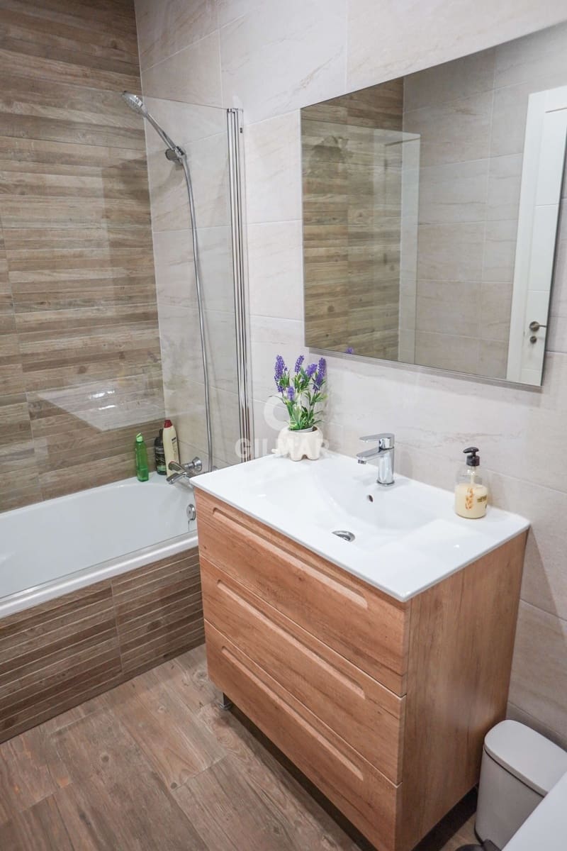 Adosado de 4 habitaciones en Benalmádena en venta con piscina garaje - 582.000 € (Ref: 9205874)