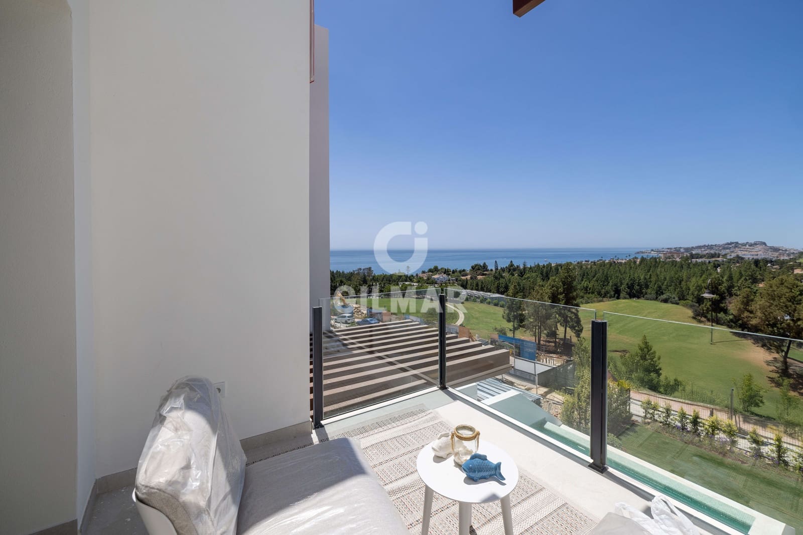 3 sypialnia Dom szeregowy na sprzedaż w El Faro z basenem garażem - 957 000 € (Ref: 9205876)