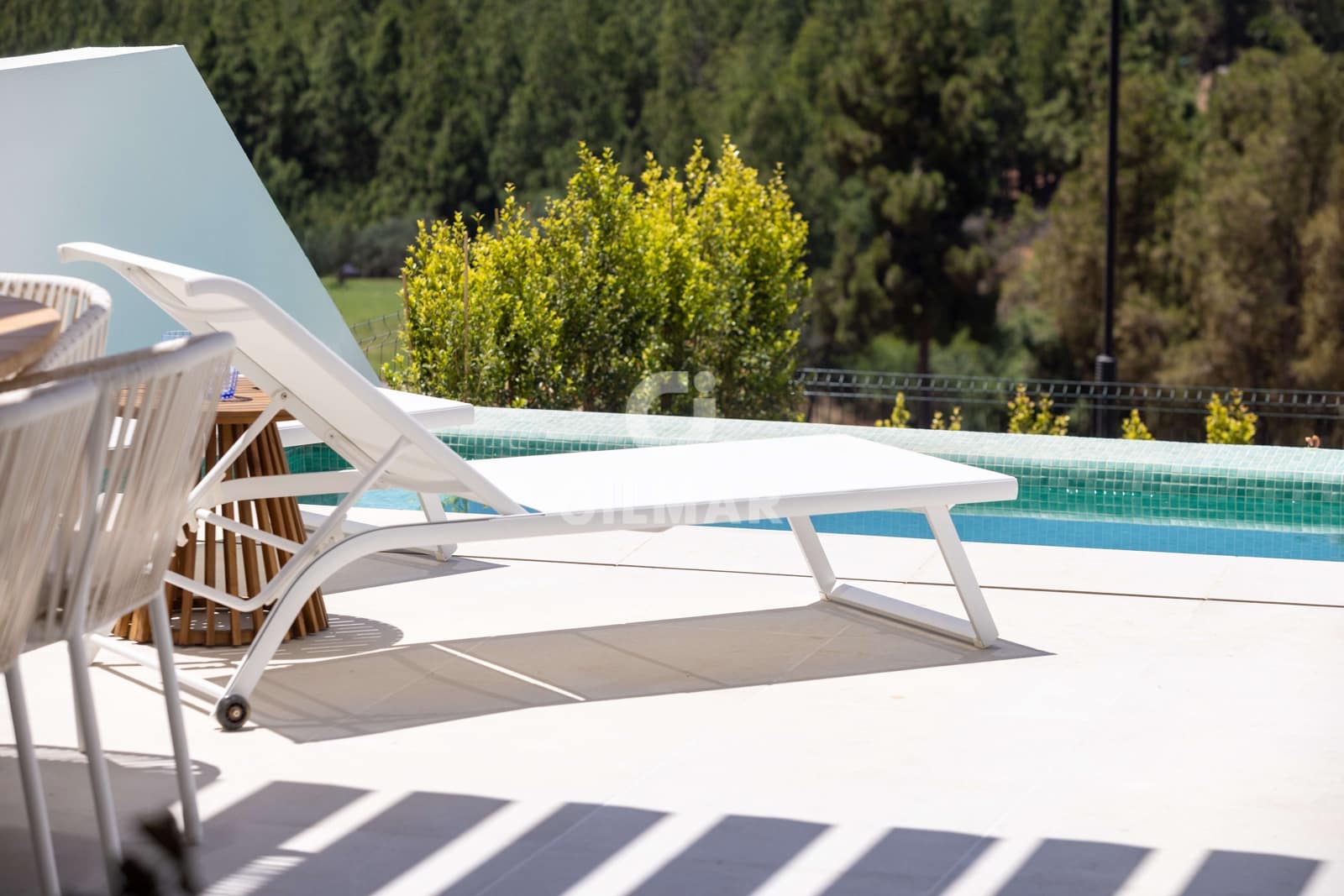 3 sypialnia Dom szeregowy na sprzedaż w El Faro z basenem garażem - 957 000 € (Ref: 9205876)