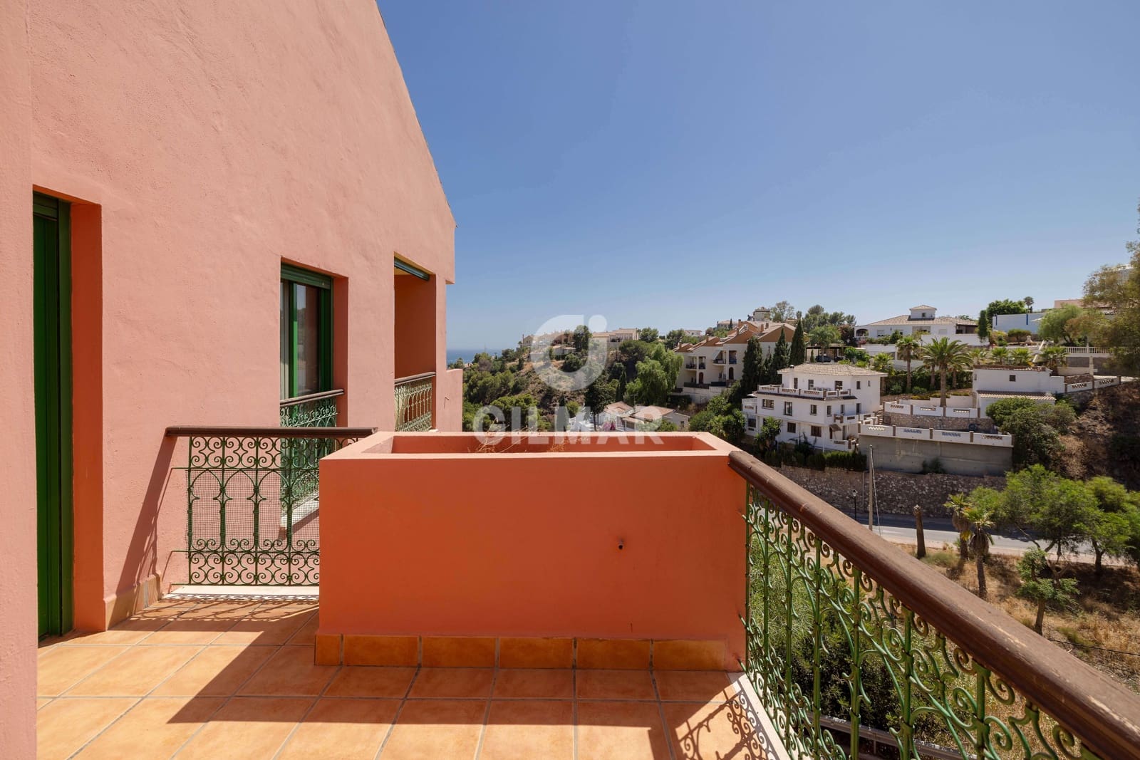 4 quarto Apartamento para venda em Fuengirola com piscina garagem - 580 000 € (Ref: 9205879)