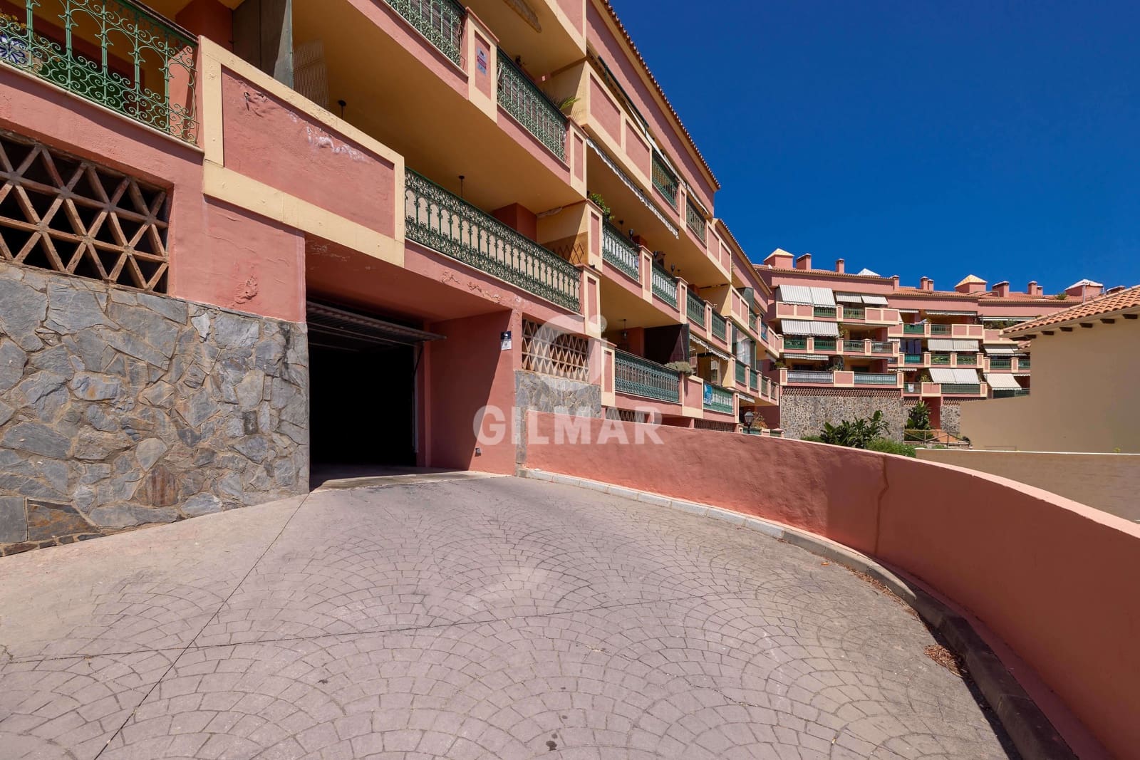 4 quarto Apartamento para venda em Fuengirola com piscina garagem - 580 000 € (Ref: 9205879)