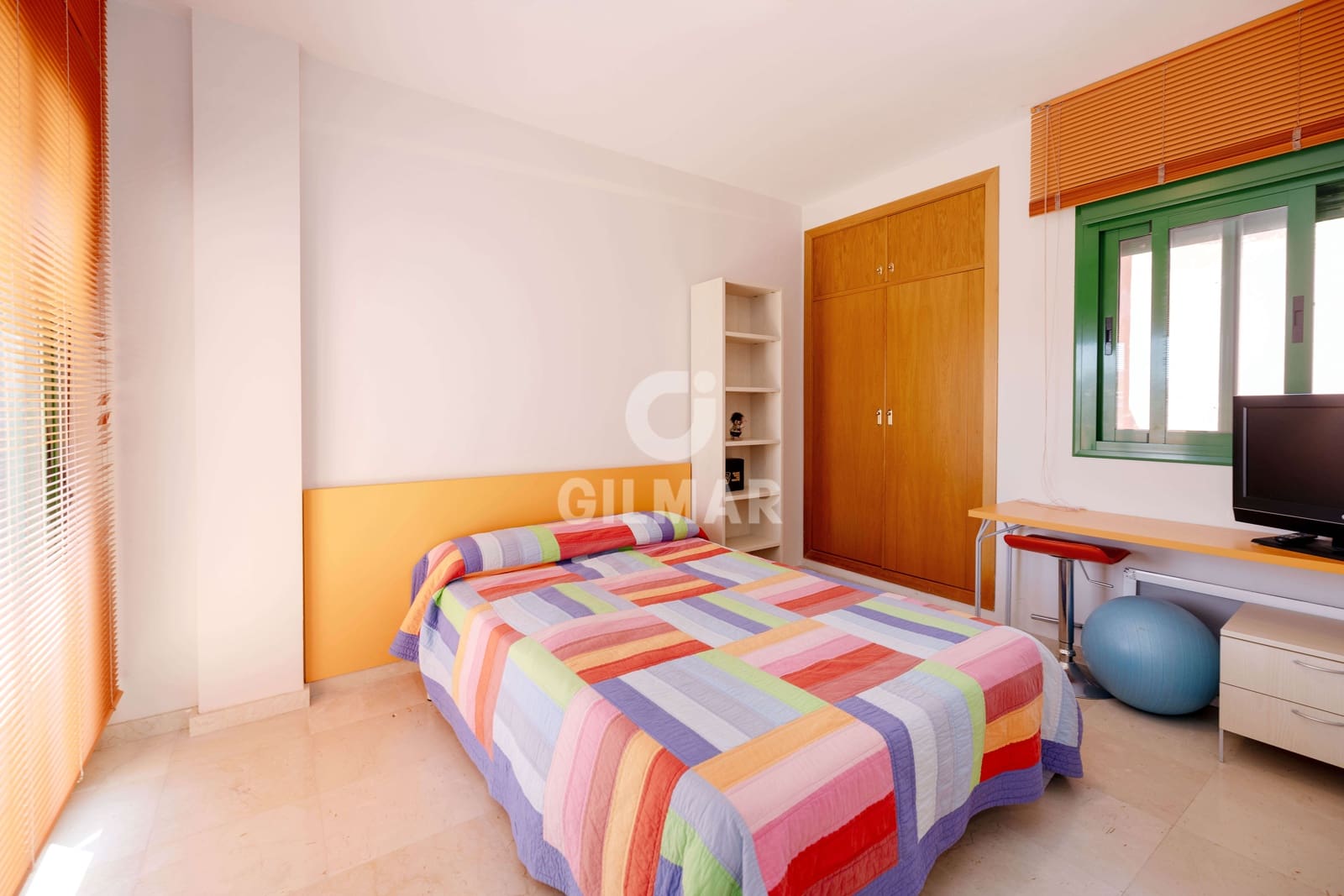 4 quarto Apartamento para venda em Fuengirola com piscina garagem - 580 000 € (Ref: 9205879)