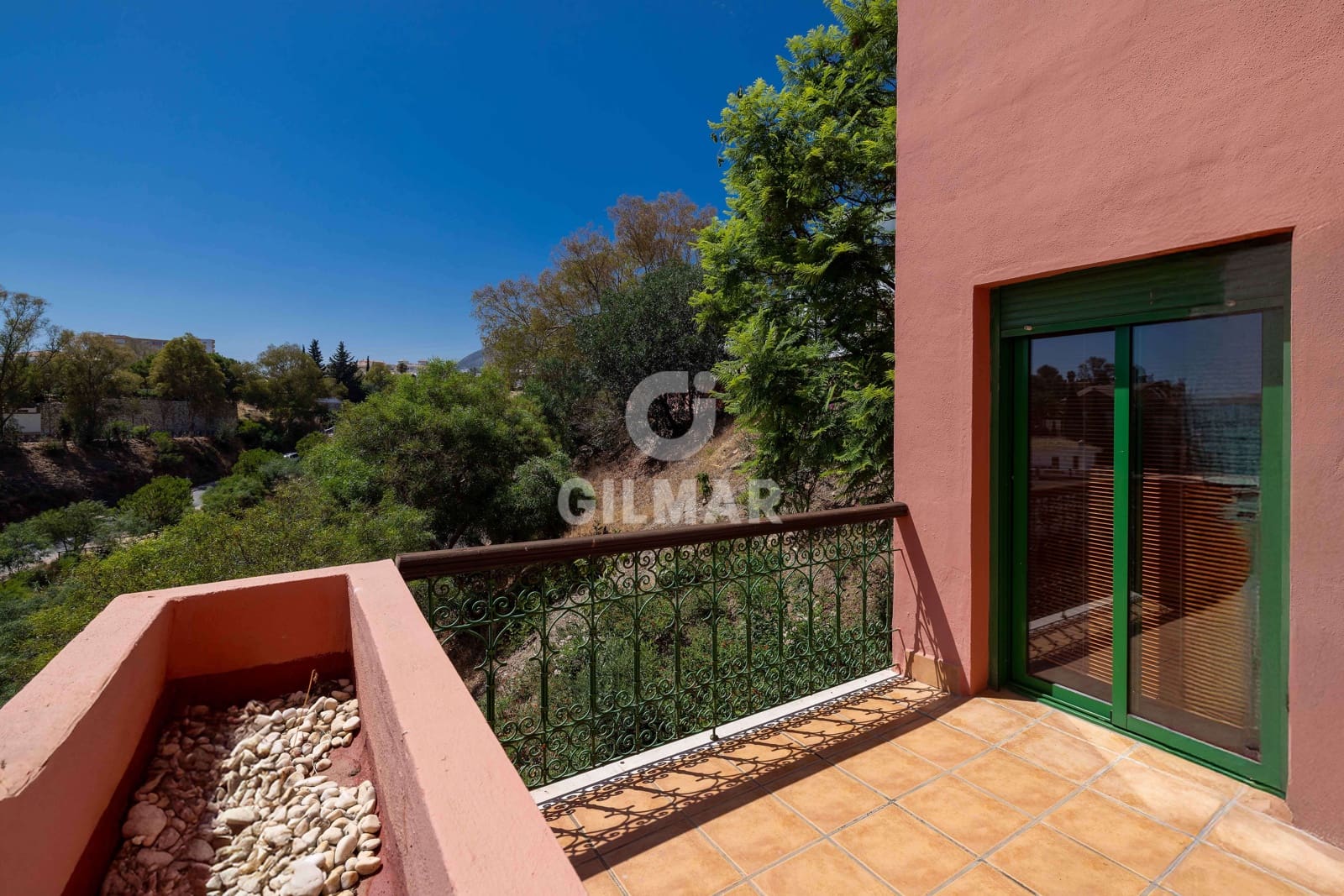 4 quarto Apartamento para venda em Fuengirola com piscina garagem - 580 000 € (Ref: 9205879)