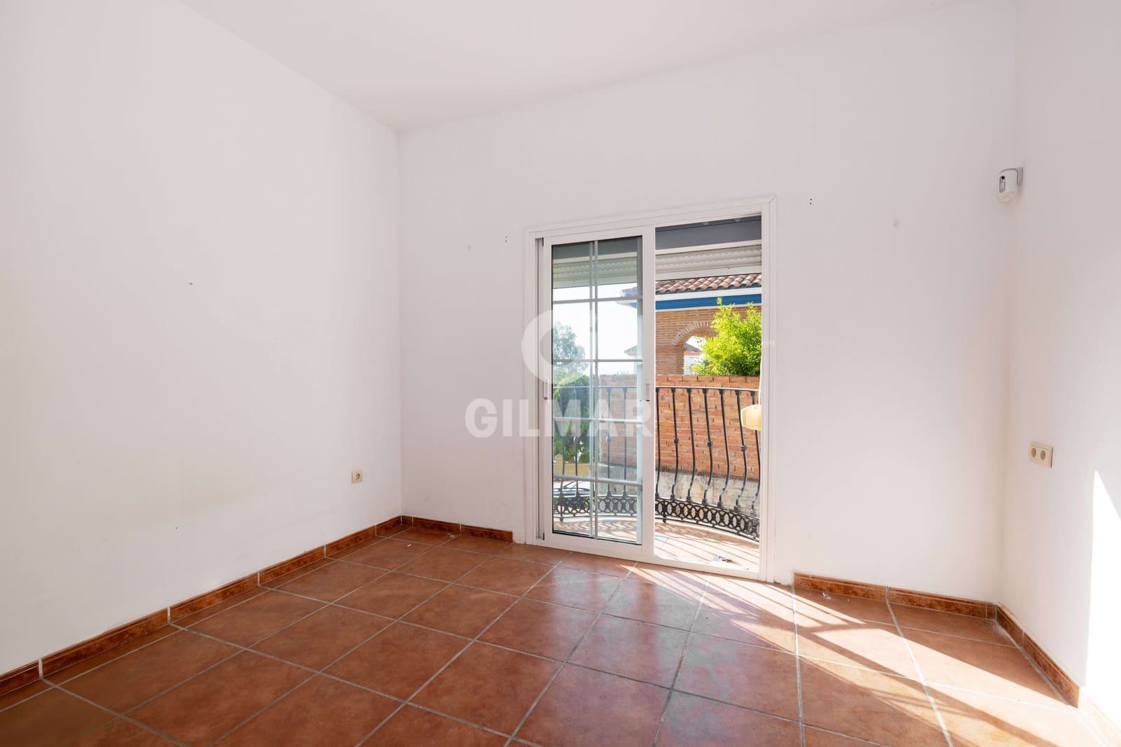 Chalet de 4 habitaciones en Benalmadena Costa en venta con piscina garaje - 850.000 € (Ref: 9205880)