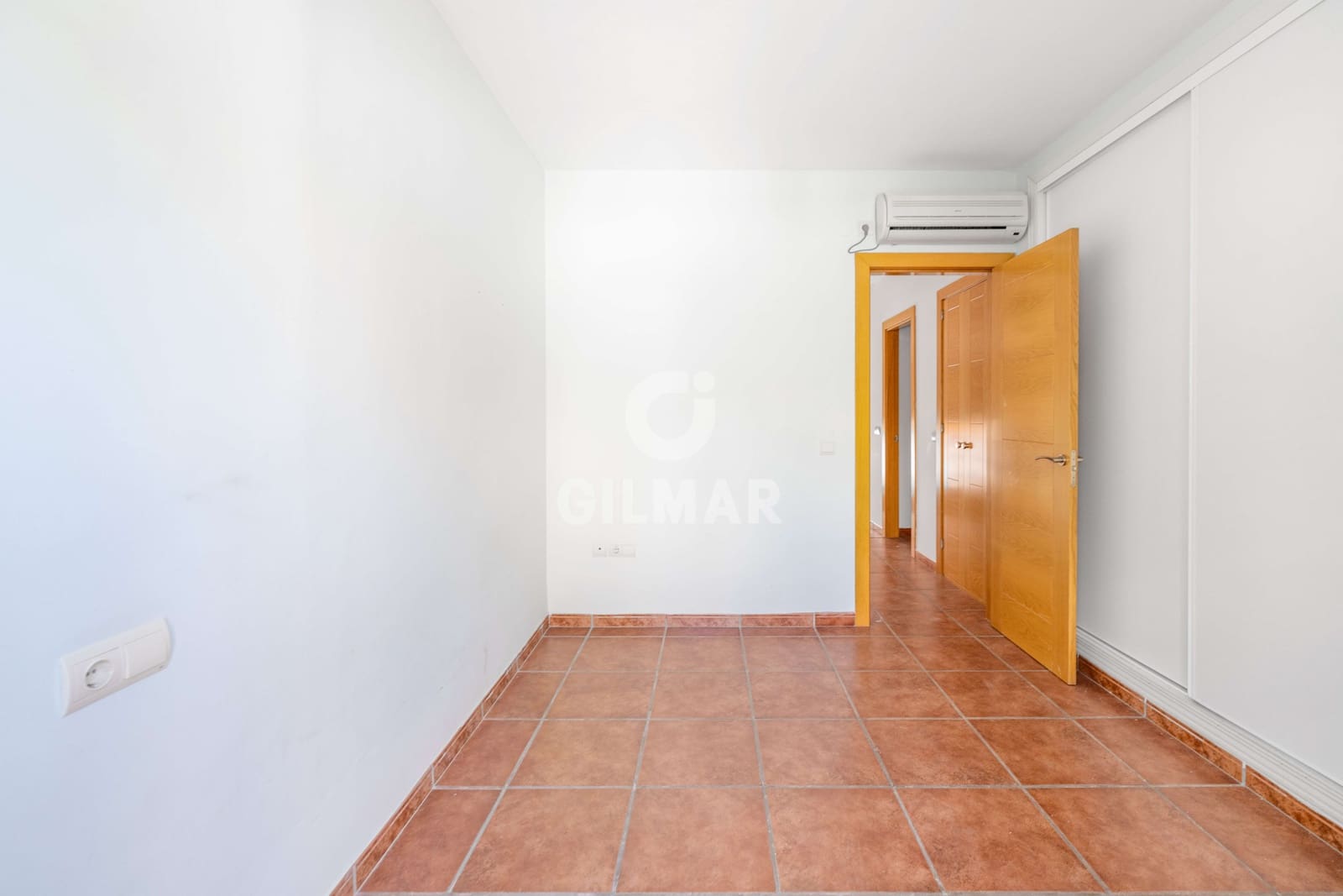 Chalet de 4 habitaciones en Benalmadena Costa en venta con piscina garaje - 850.000 € (Ref: 9205880)