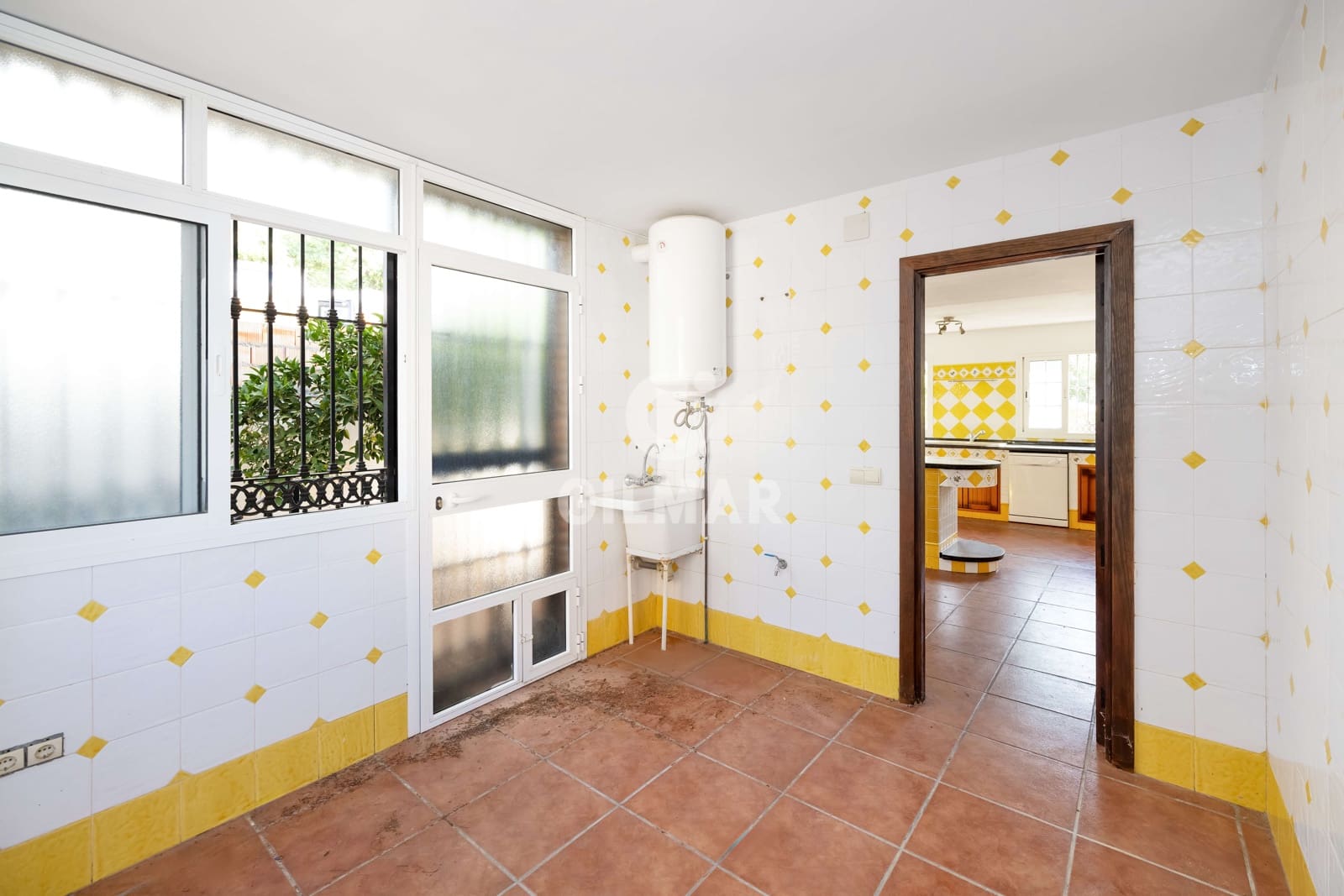 Chalet de 4 habitaciones en Benalmadena Costa en venta con piscina garaje - 850.000 € (Ref: 9205880)