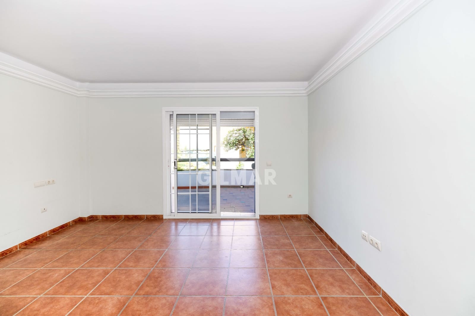 Chalet de 4 habitaciones en Benalmadena Costa en venta con piscina garaje - 850.000 € (Ref: 9205880)