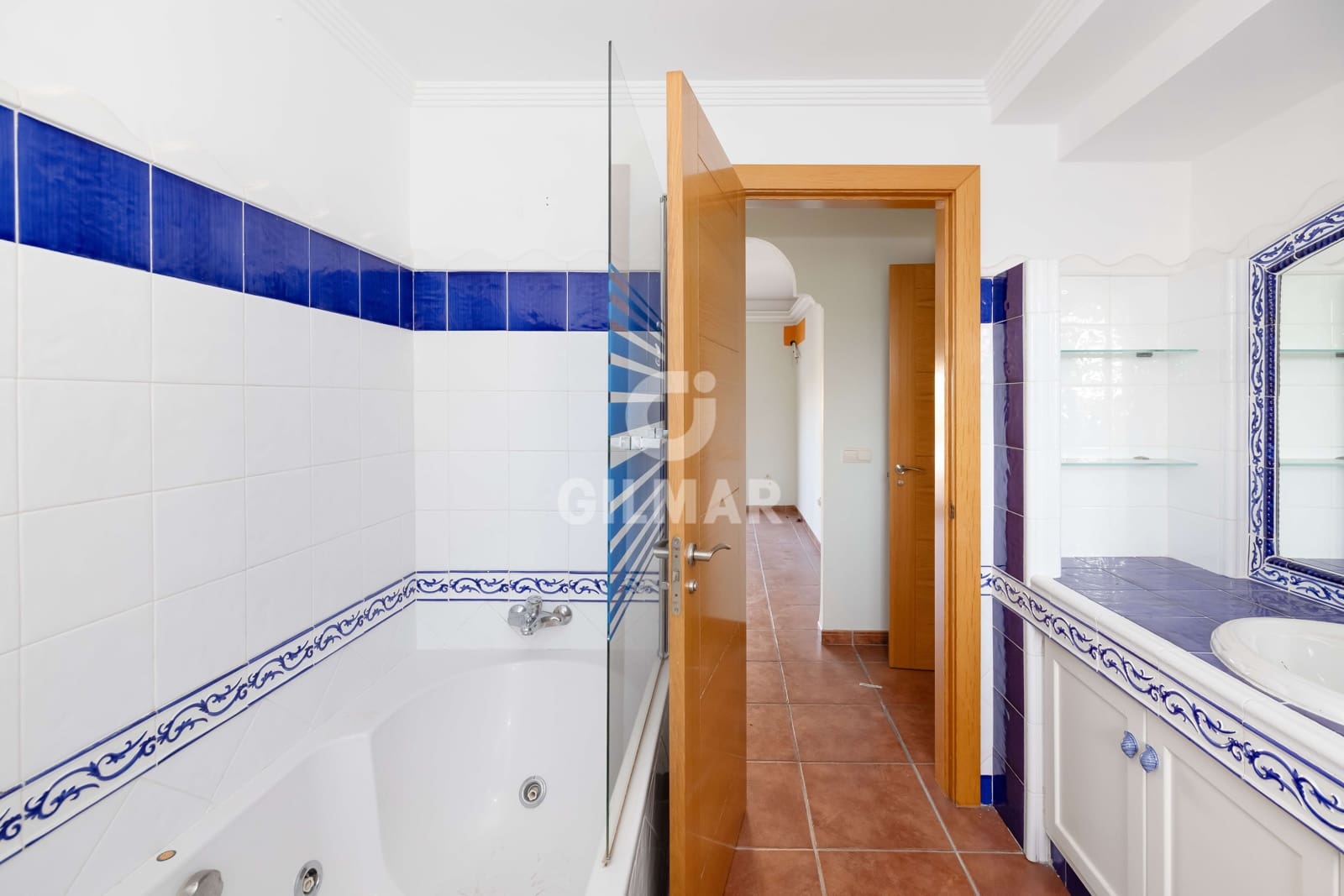 Chalet de 4 habitaciones en Benalmadena Costa en venta con piscina garaje - 850.000 € (Ref: 9205880)