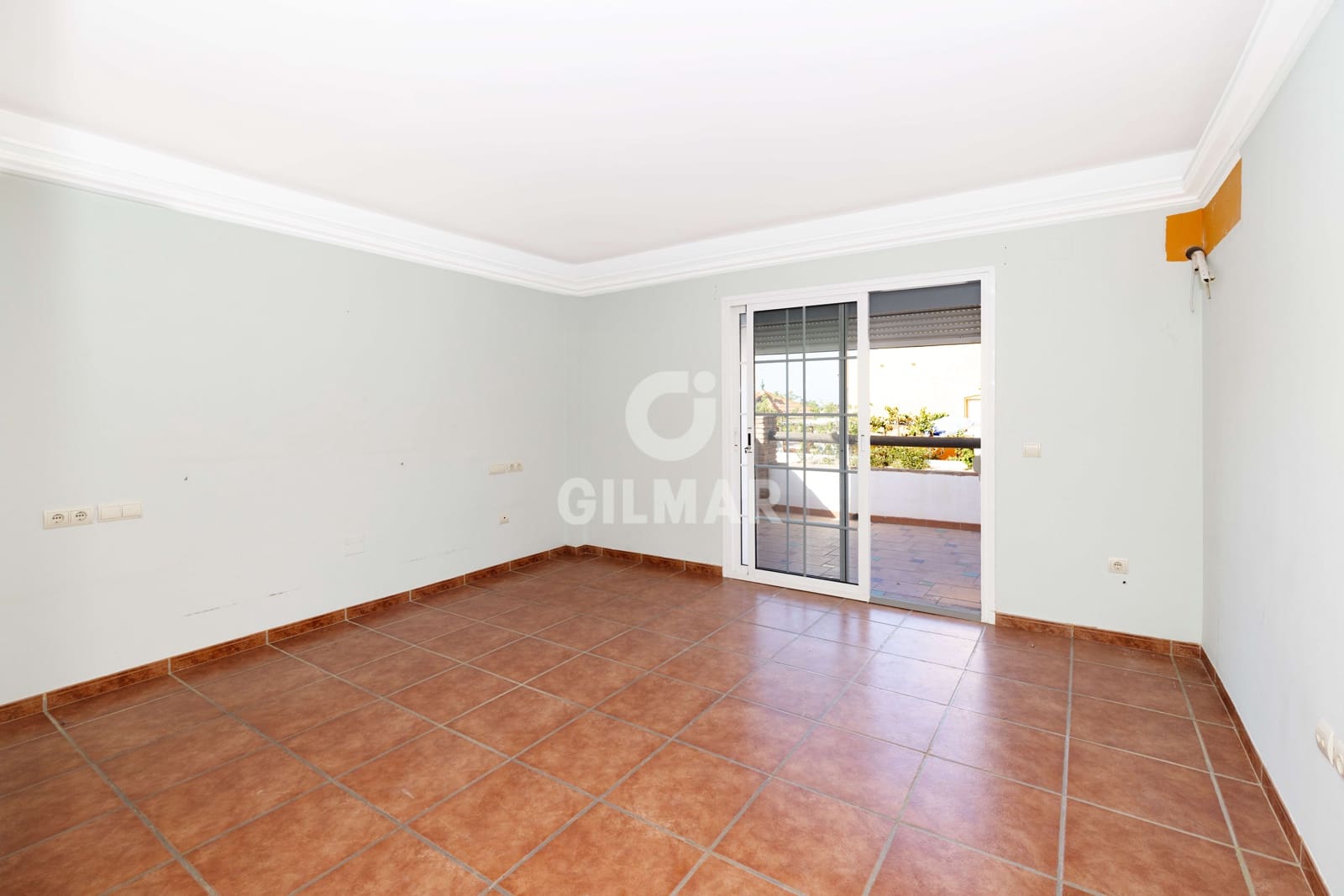 Chalet de 4 habitaciones en Benalmadena Costa en venta con piscina garaje - 850.000 € (Ref: 9205880)