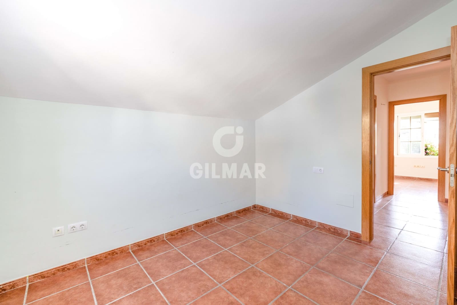 Chalet de 4 habitaciones en Benalmadena Costa en venta con piscina garaje - 850.000 € (Ref: 9205880)