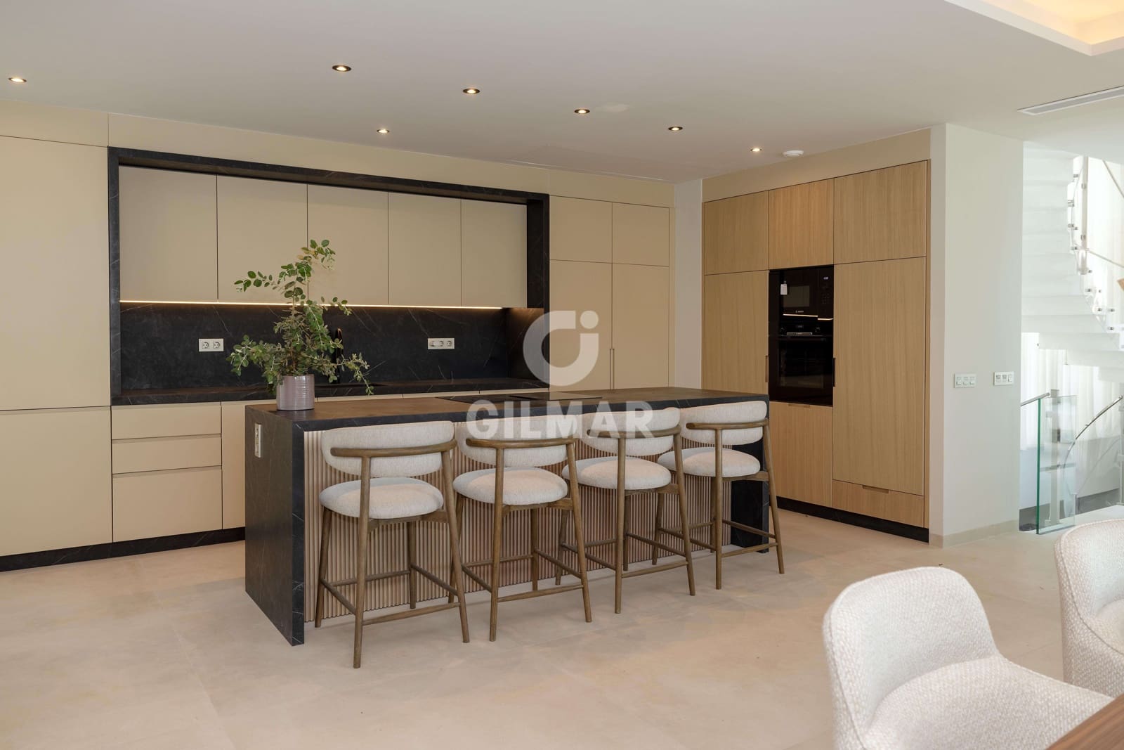 7 sypialnia Willa na sprzedaż w Benalmadena Costa z basenem garażem - 4 450 000 € (Ref: 9205881)