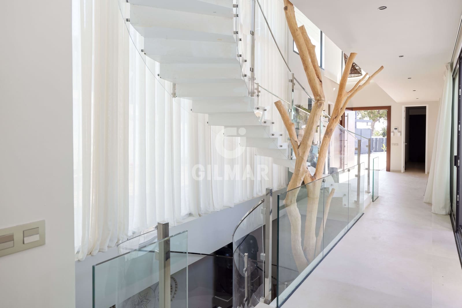 7 sypialnia Willa na sprzedaż w Benalmadena Costa z basenem garażem - 4 450 000 € (Ref: 9205881)