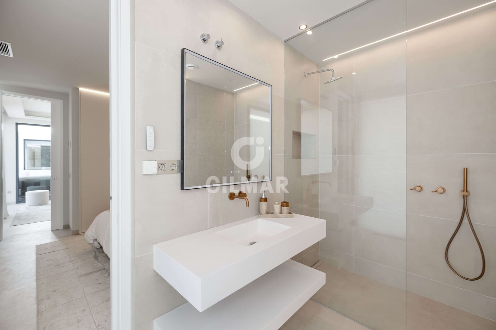 7 sypialnia Willa na sprzedaż w Benalmadena Costa z basenem garażem - 4 450 000 € (Ref: 9205881)