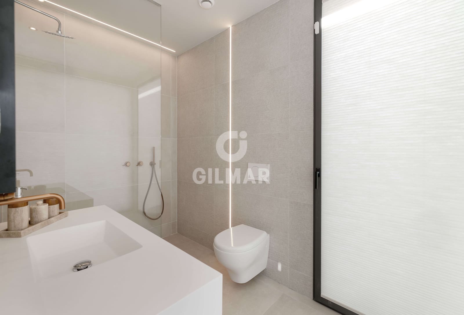 7 sypialnia Willa na sprzedaż w Benalmadena Costa z basenem garażem - 4 450 000 € (Ref: 9205881)