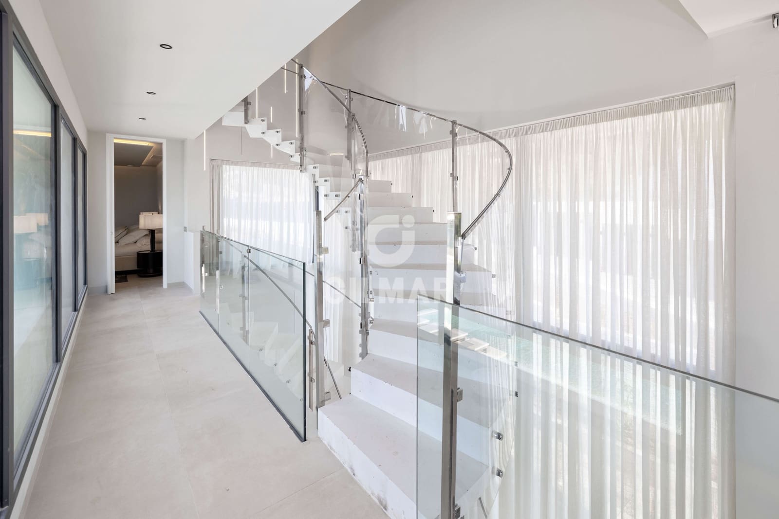 7 sypialnia Willa na sprzedaż w Benalmadena Costa z basenem garażem - 4 450 000 € (Ref: 9205881)