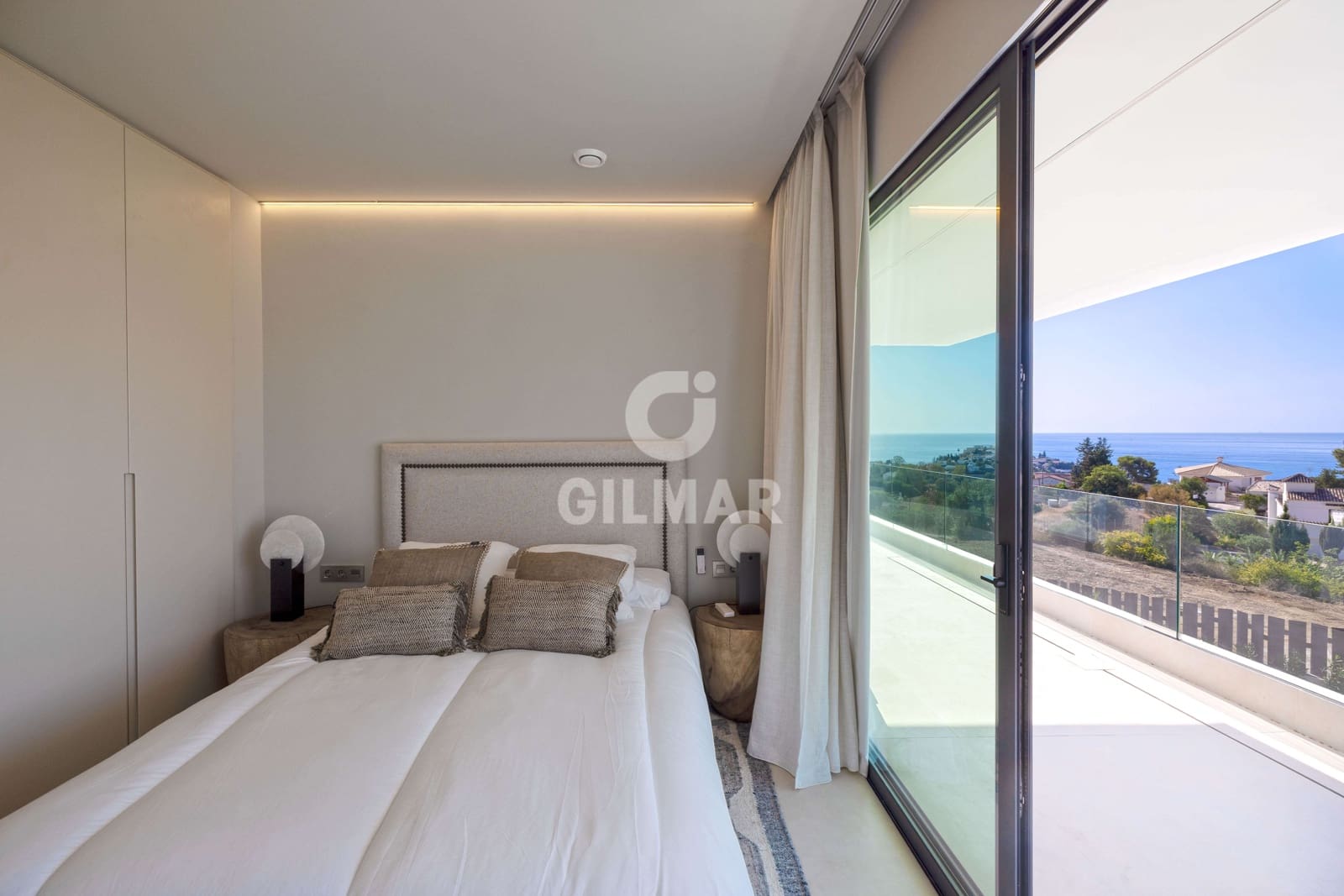 7 sypialnia Willa na sprzedaż w Benalmadena Costa z basenem garażem - 4 450 000 € (Ref: 9205881)