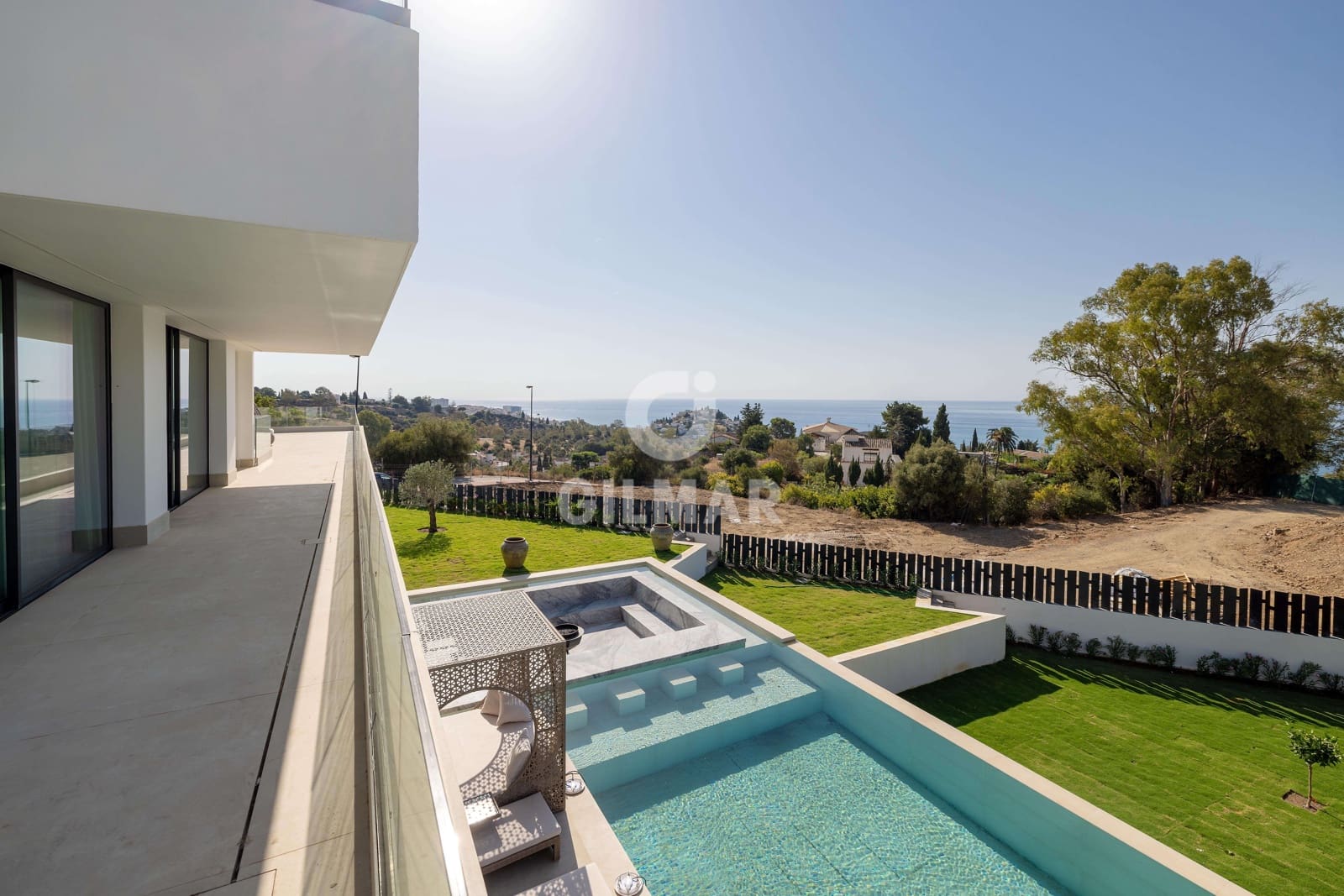 7 sypialnia Willa na sprzedaż w Benalmadena Costa z basenem garażem - 4 450 000 € (Ref: 9205881)