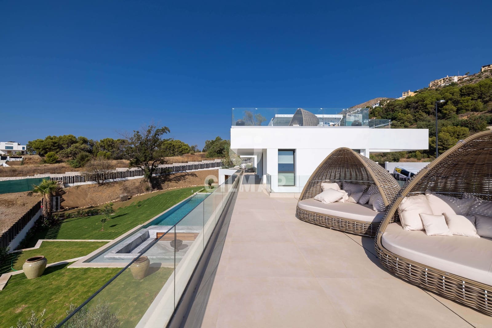 7 sypialnia Willa na sprzedaż w Benalmadena Costa z basenem garażem - 4 450 000 € (Ref: 9205881)