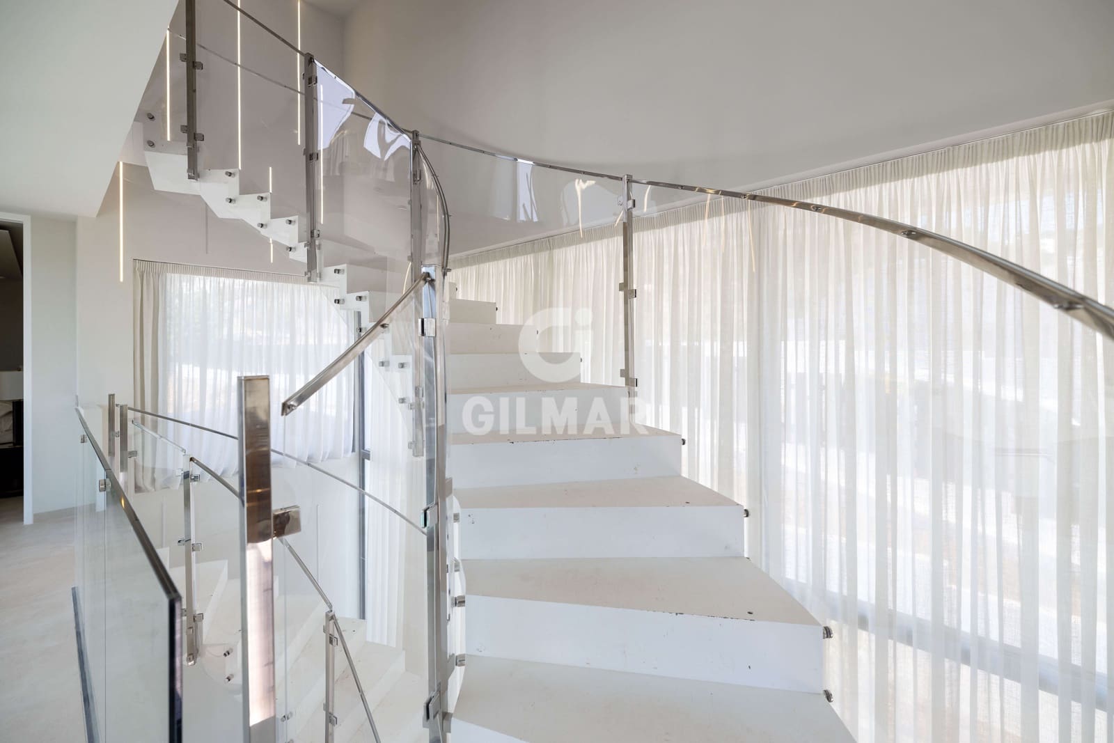 7 sypialnia Willa na sprzedaż w Benalmadena Costa z basenem garażem - 4 450 000 € (Ref: 9205881)