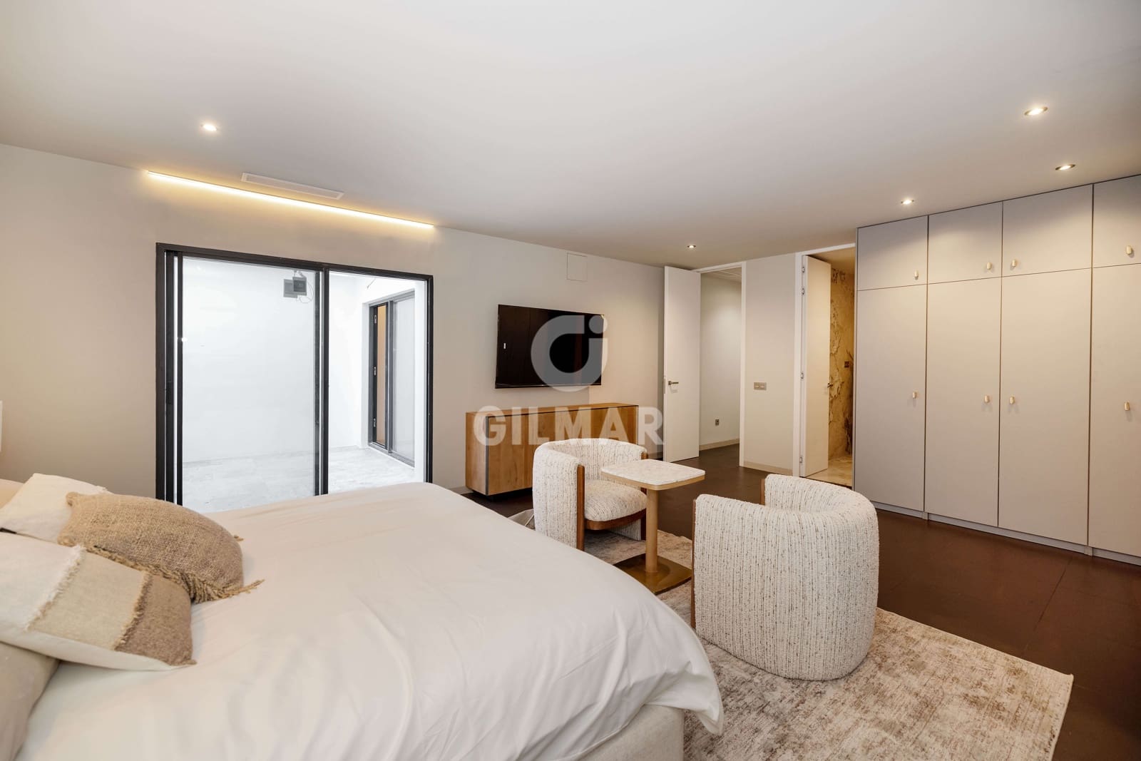 7 sypialnia Willa na sprzedaż w Benalmadena Costa z basenem garażem - 4 450 000 € (Ref: 9205881)